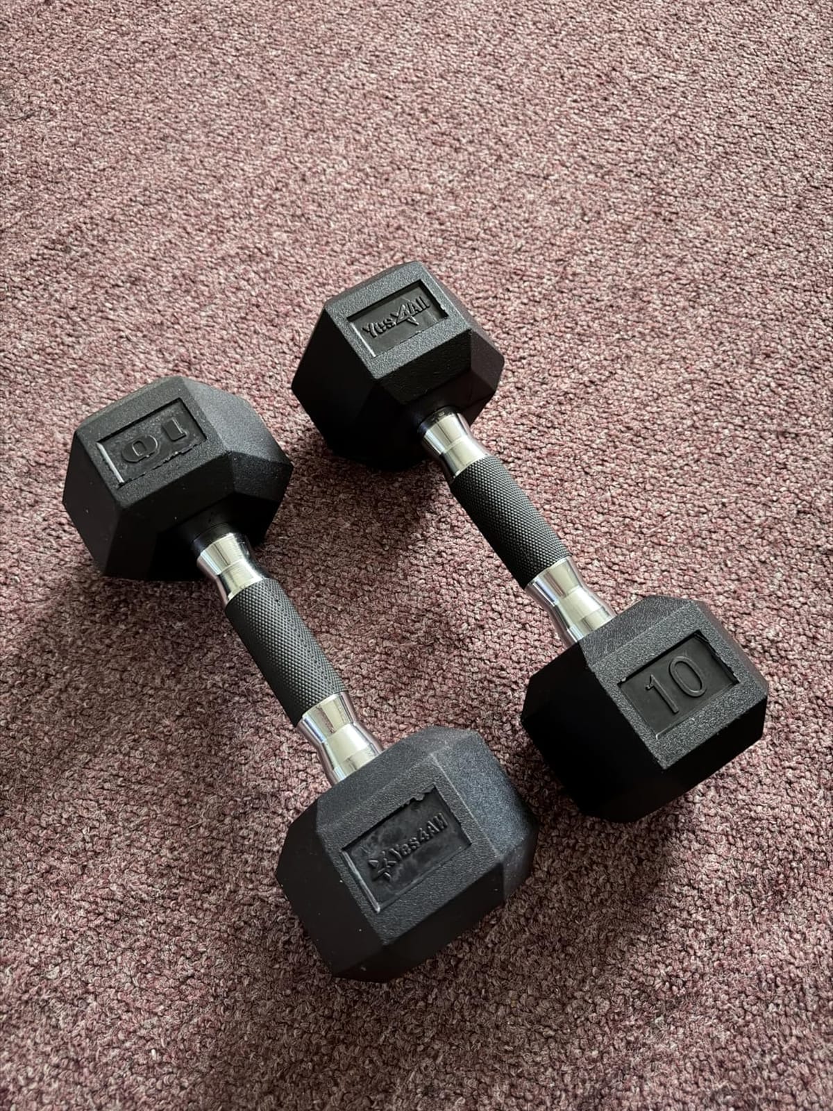 Yes4All Rubber Grip Encased Hex Dumbbell - Hand Weights With Anti-Slip 5-50 LBS Single customer photo 2