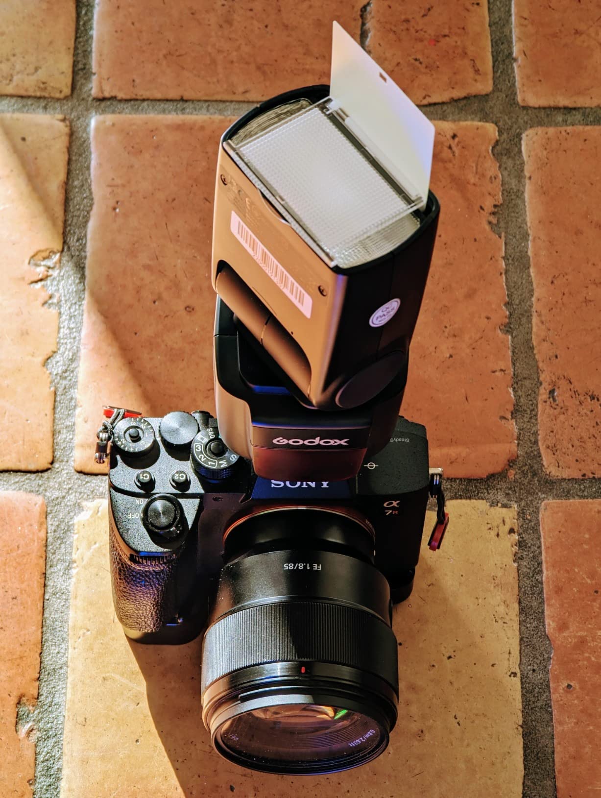 Godox V850III Flash Camera Flash 7.2V/2600mAh HSS 1/8000 2.4G 1.5s Recycle Time 450 Full Power Pops for DSLR Cameras with Standard Hot Shoes for Canon, Nikon, Sony, Fuji, Panasonic, Olympus (NO TTL) customer photo 2