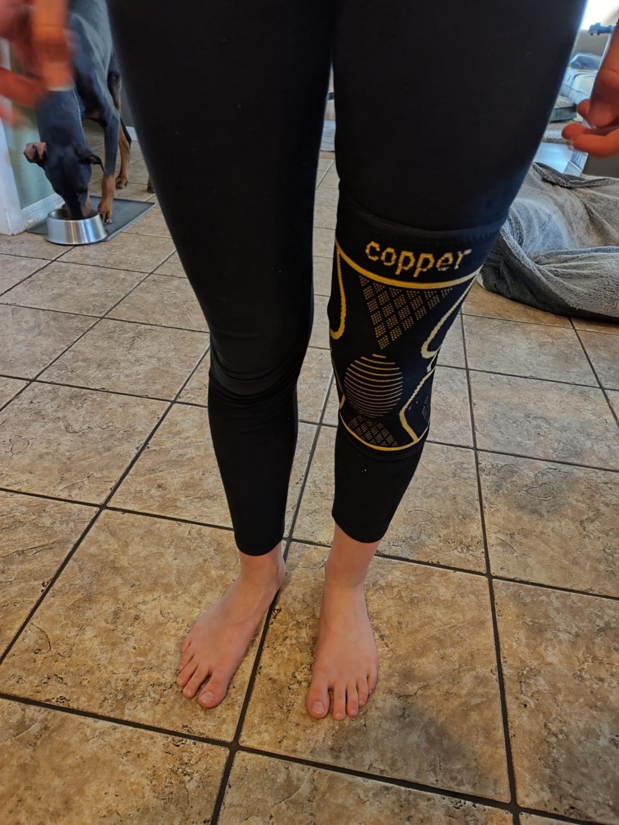Copper Compression Knee Brace for Knee Pain Women & Men (2 Pack, Medium) | Knee Support Sleeves for Arthritis, Swelling, ACL & Meniscus Injuries, Great for Running, Hiking, Sports & Daily Workouts customer photo 2
