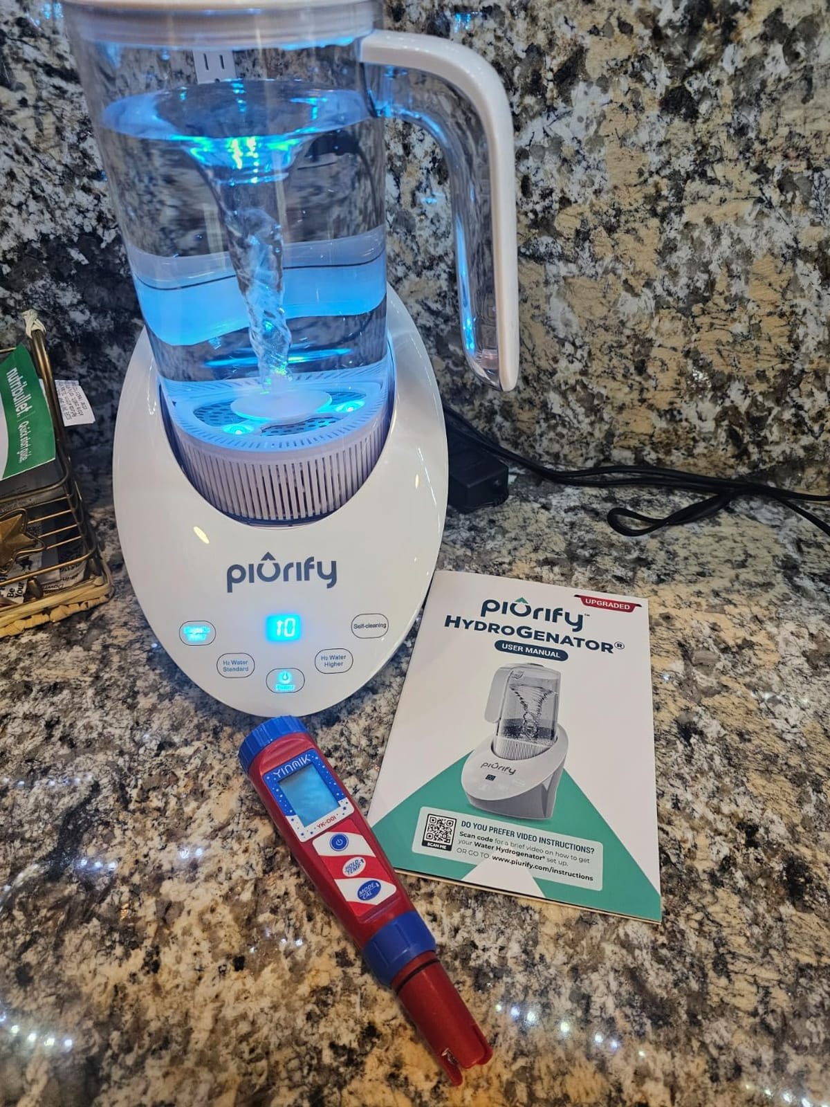 PIURIFY 3 in 1 Hydrogen Water Machine | BPA-Free Tritan | 50 OZ | Hydrogen Water Generator + Vortex Structured Water + Calcium Sulfite Filter customer photo 2