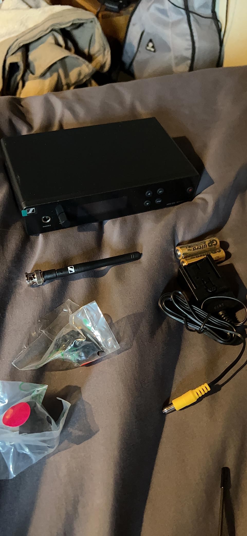 Sennheiser XSW-IEM Wireless In-ear Monitor System (A Band) customer photo 2