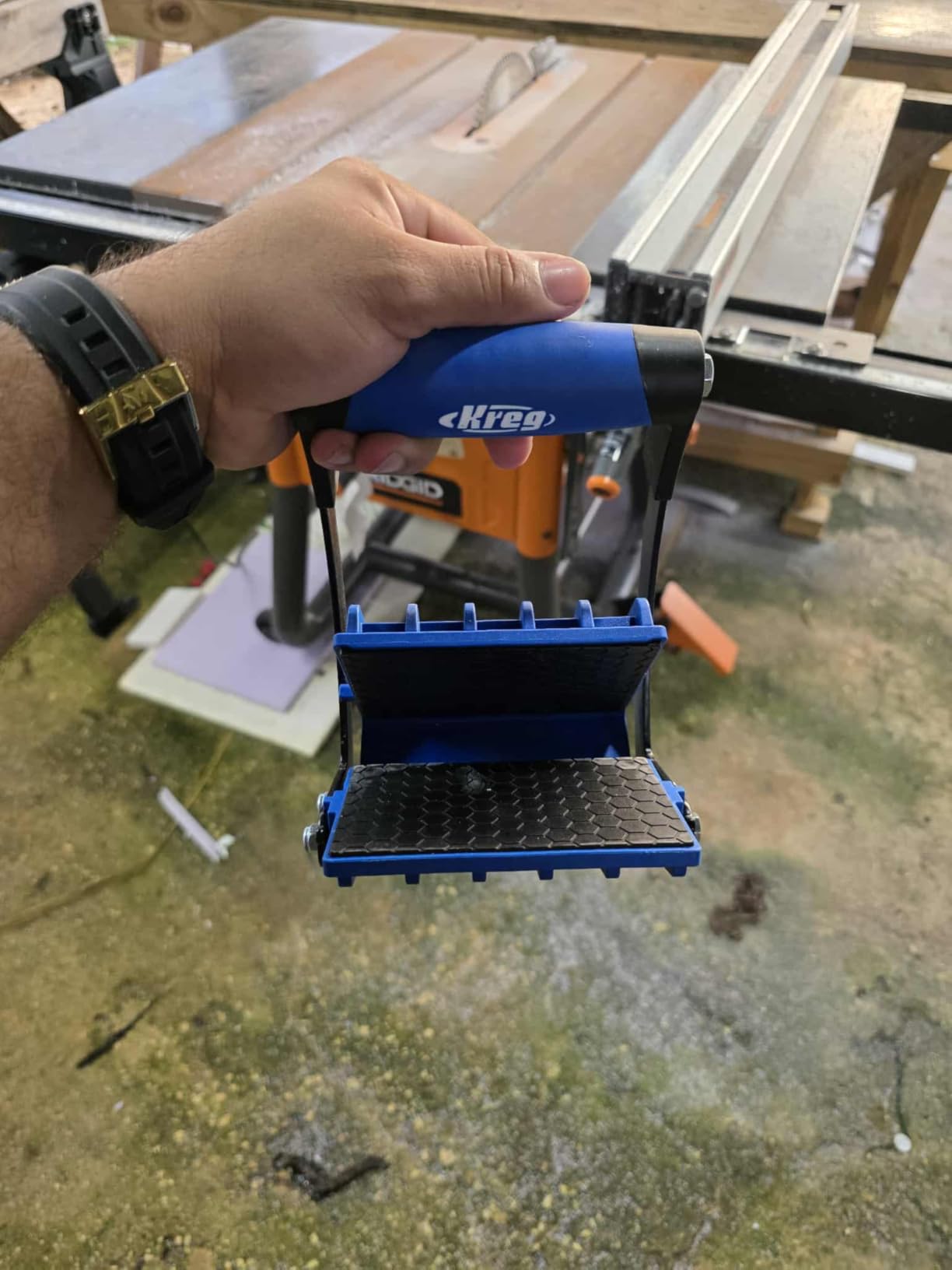 Kreg Panel Carrier - Easily Carry Plywood Boards & Large Panels - Ergonomic Grip - Woodworking Tools & Accessories customer photo 1