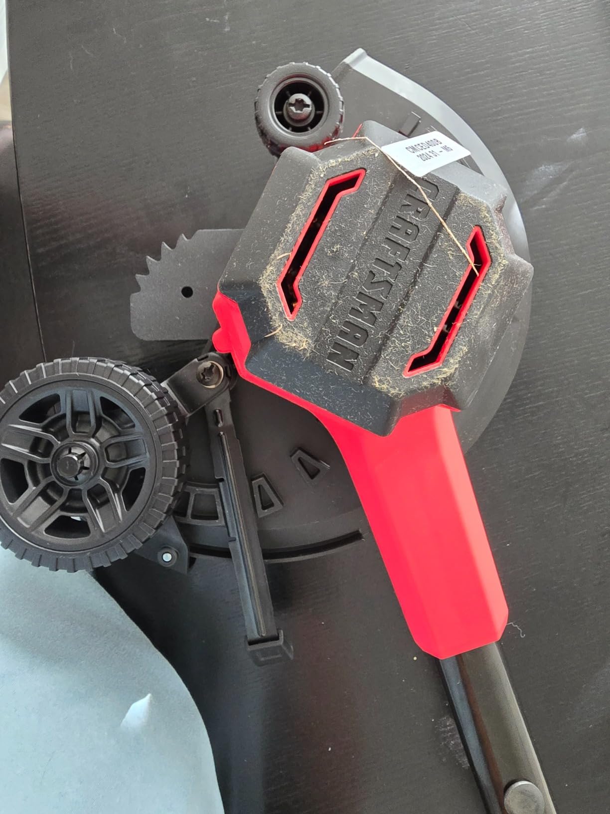 CRAFTSMAN 20V Edger Lawn Tool, Cordless Trencher, Bare Tool Only (CMCED400B) customer photo 1
