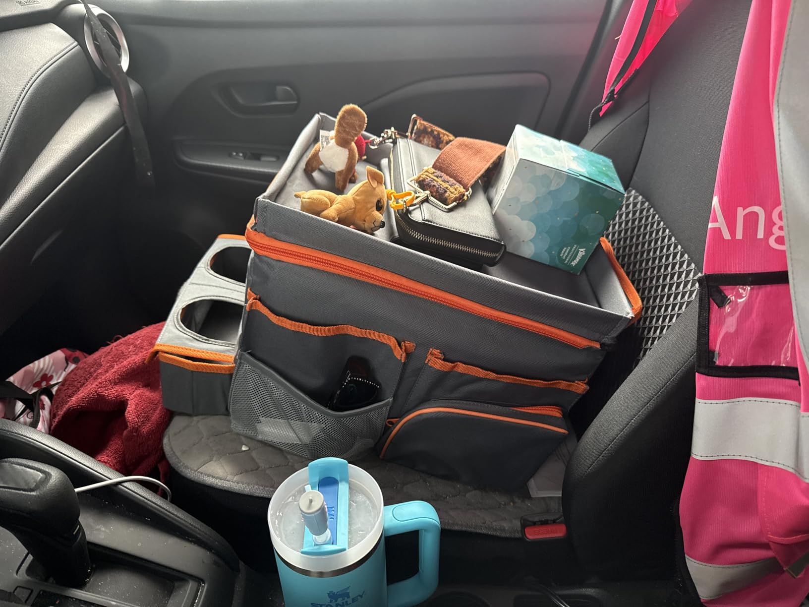High Road Car Front Seat Storage Organizer - Passenger Seat Desk for Laptop with File and Laptop Storage Compartment, Cup Holders and 8 Storage Pockets customer photo 2