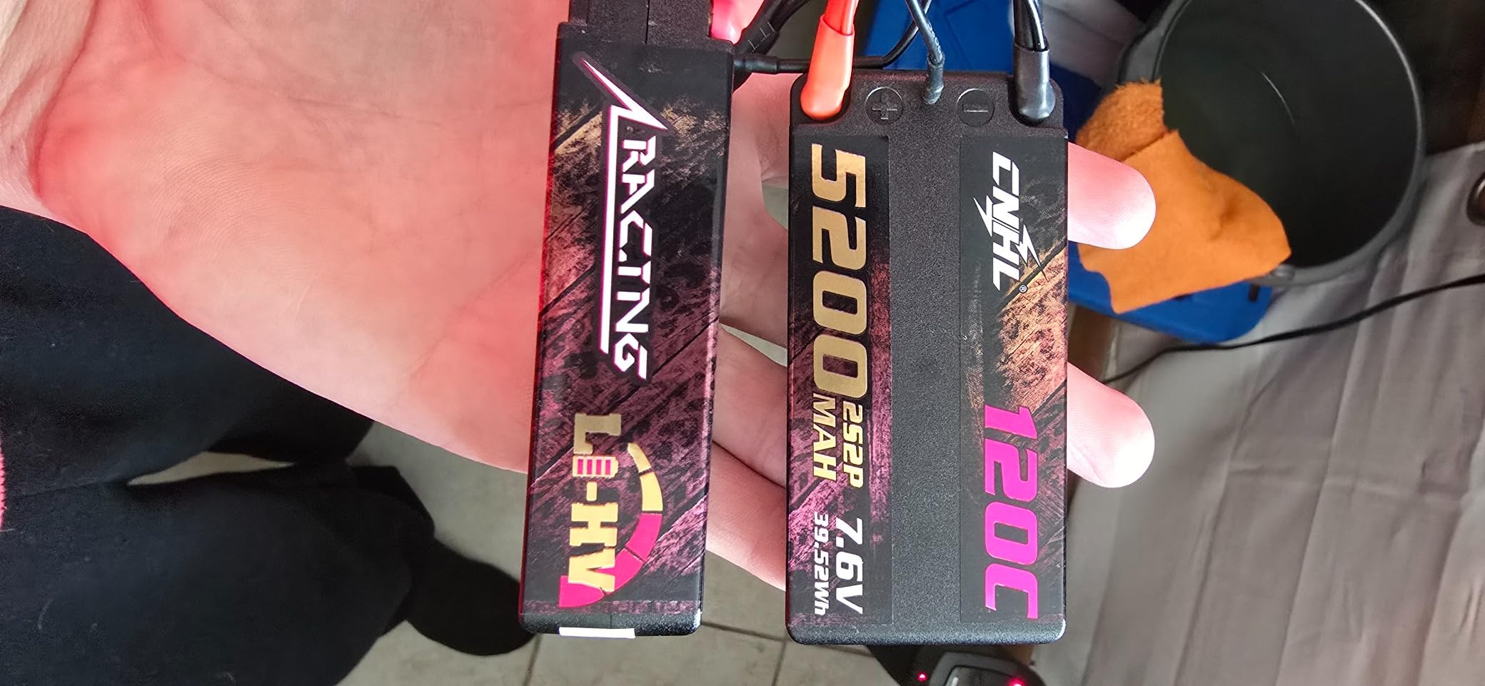 CNHL 2S Shorty Lipo Battery 5200mAh 7.6V HV 120C EC3 Hard Case (2 Packs), 96mm shorty format lowers CG while HV and 5.0mm bullets boost corner punch for 1/10 buggies and drift cars customer photo 1