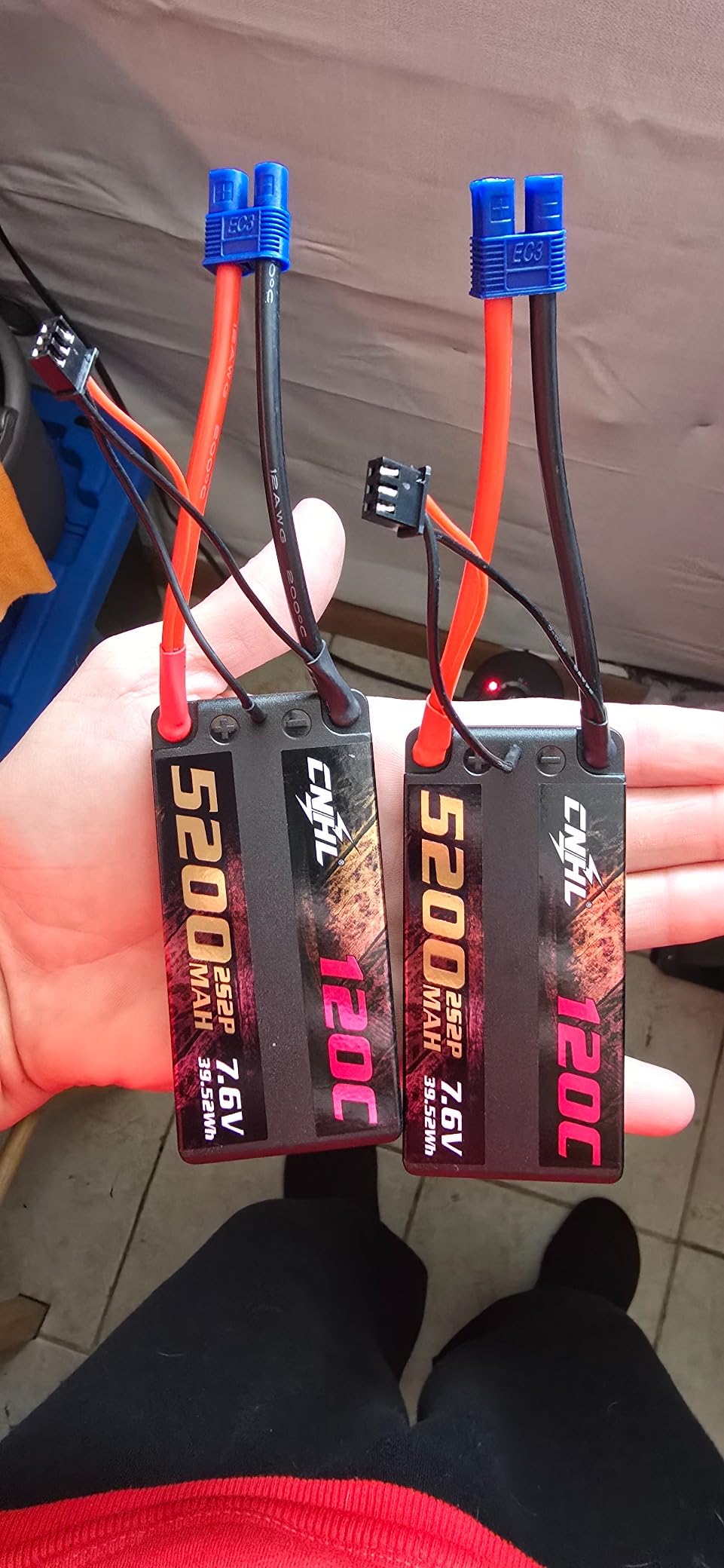 CNHL 2S Shorty Lipo Battery 5200mAh 7.6V HV 120C EC3 Hard Case (2 Packs), 96mm shorty format lowers CG while HV and 5.0mm bullets boost corner punch for 1/10 buggies and drift cars customer photo 2