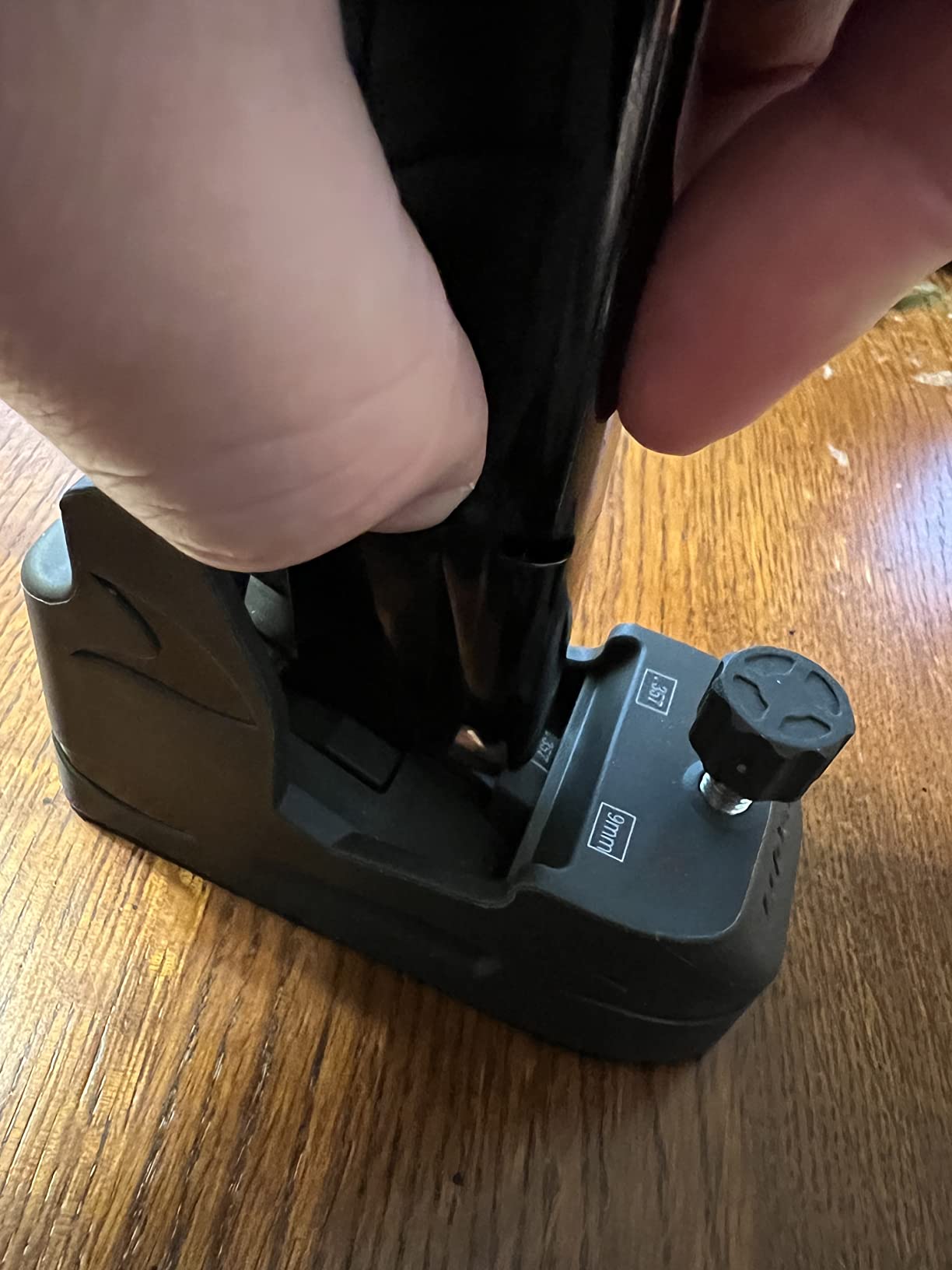 Ludex Universal Pistol Speed Loader, Mag Reloader for 9mm Luger 10mm .40S&W .45ACP .357Sig .380ACP 1911 Single and Double Stack Magazines customer photo 2