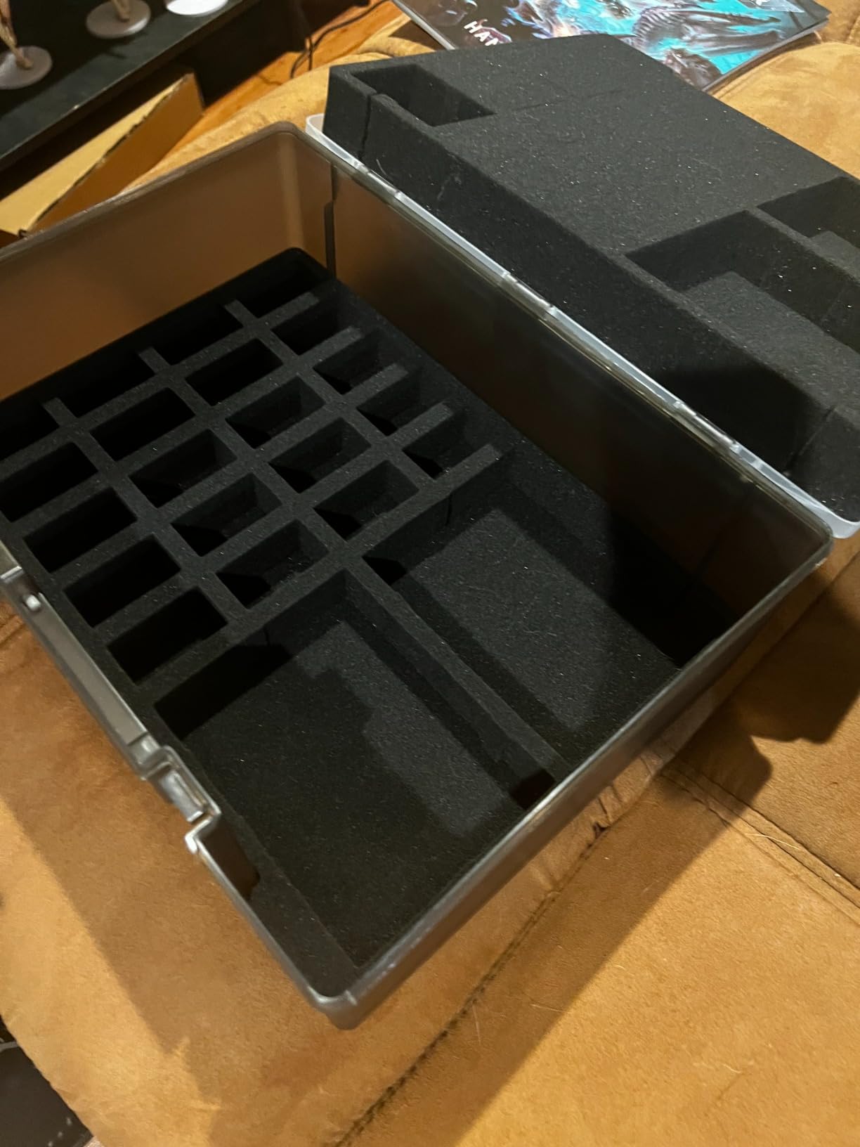 Miniature Storage Sturdy Carrying Figure Case -108 Slot Figurine Minature Carrying Case Compatible with D&D and More (blackness) customer photo 1