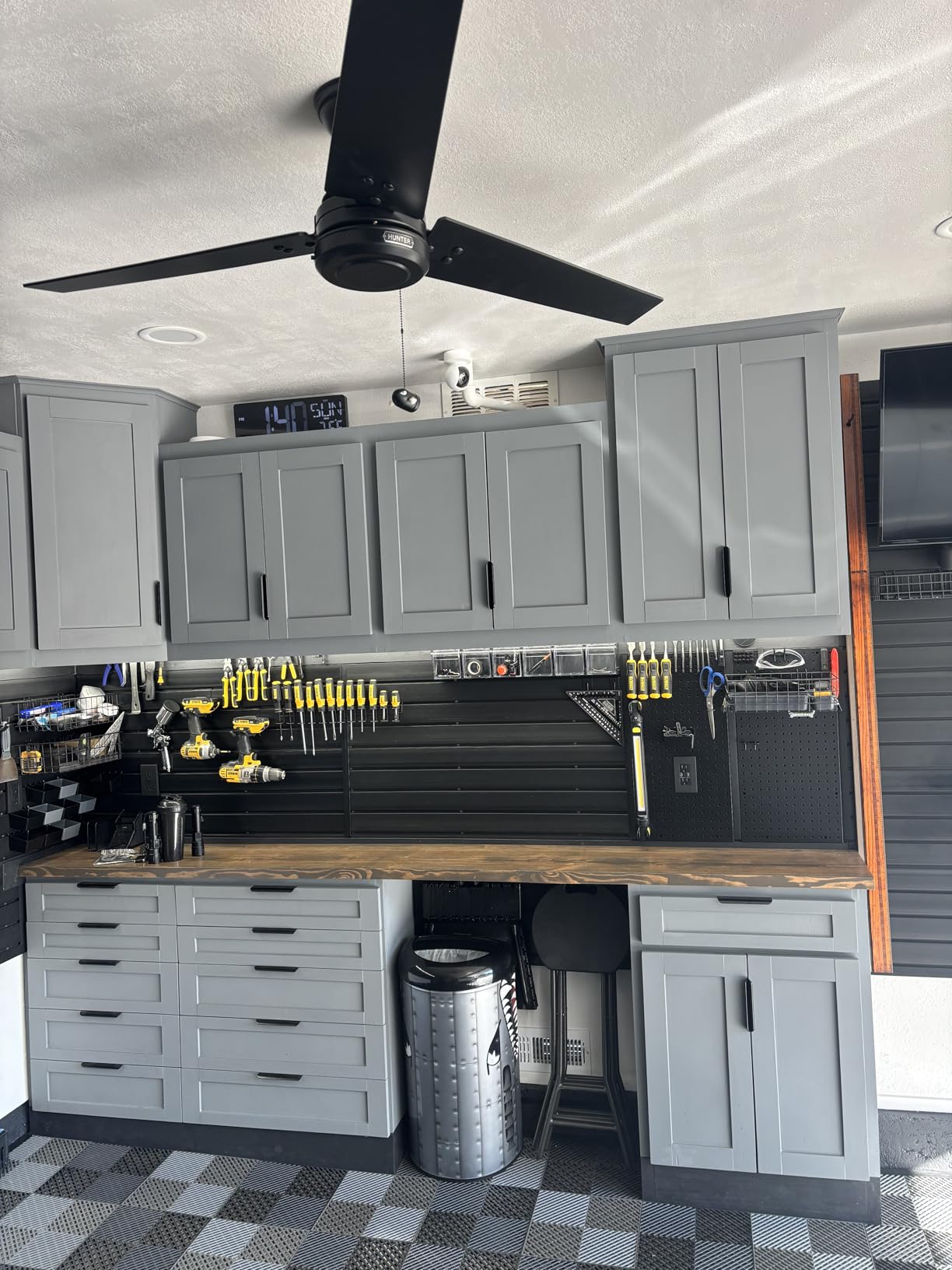 DEWALT Toughseries Screwdriver Set 27Pc customer photo 2