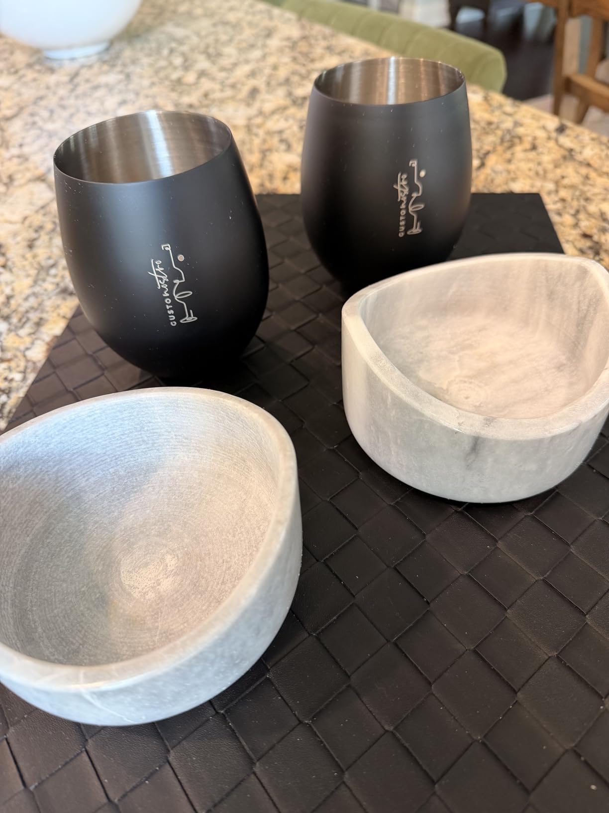 Gusto Nostro Marble Wine Chiller Bucket - 750ml Wine Bottle Cooler and Champagne Chiller for Party, Kitchen, Bar Cart Decor to Chill & Keep Bottles Cold with Unique Wine Lovers Gift Box (White) customer photo 1
