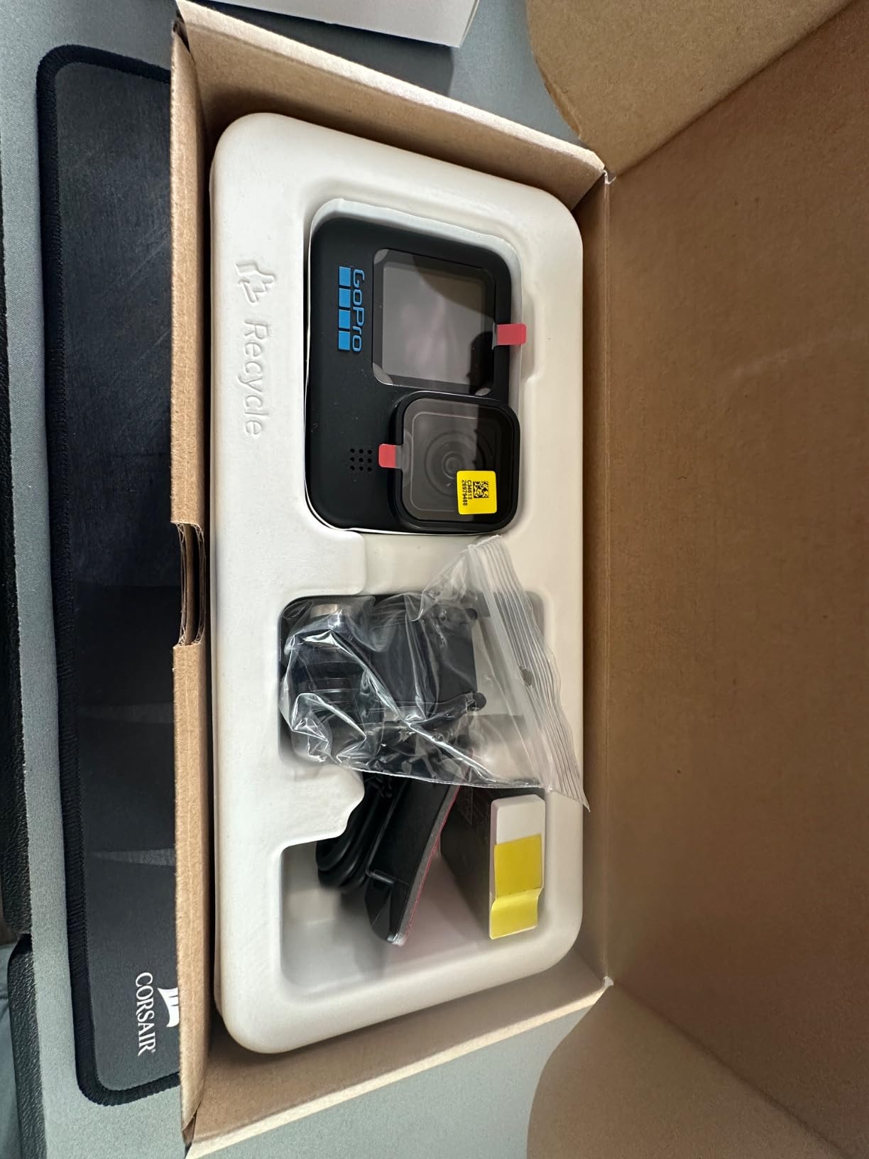 GoPro HERO10 Black - E-Commerce Packaging - Waterproof Action Camera with Front LCD & Touch Rear Screens, 5.3K60 Ultra HD Video customer photo 1