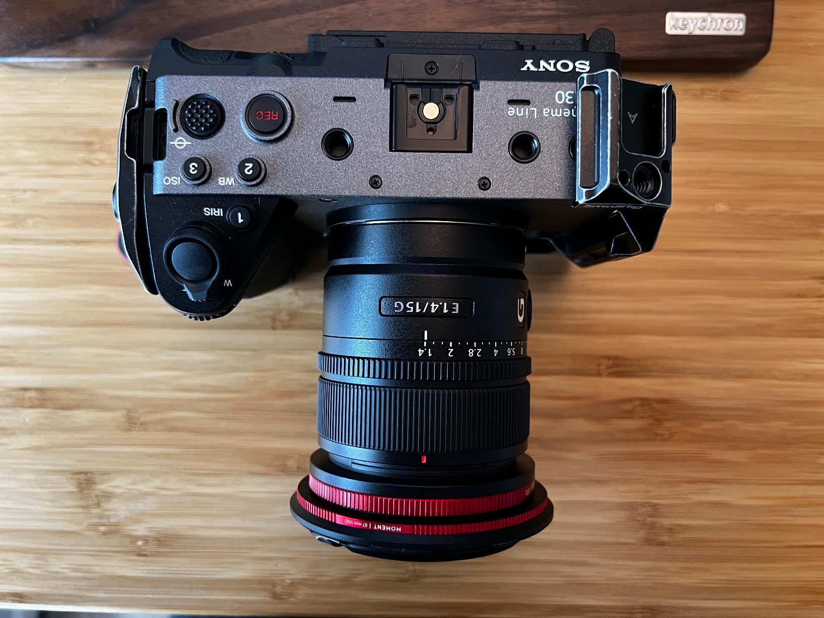 Sony E 15mm F1.4 G APS-C Large Aperture Wide Angle G Lens (SEL15F14G) customer photo 2