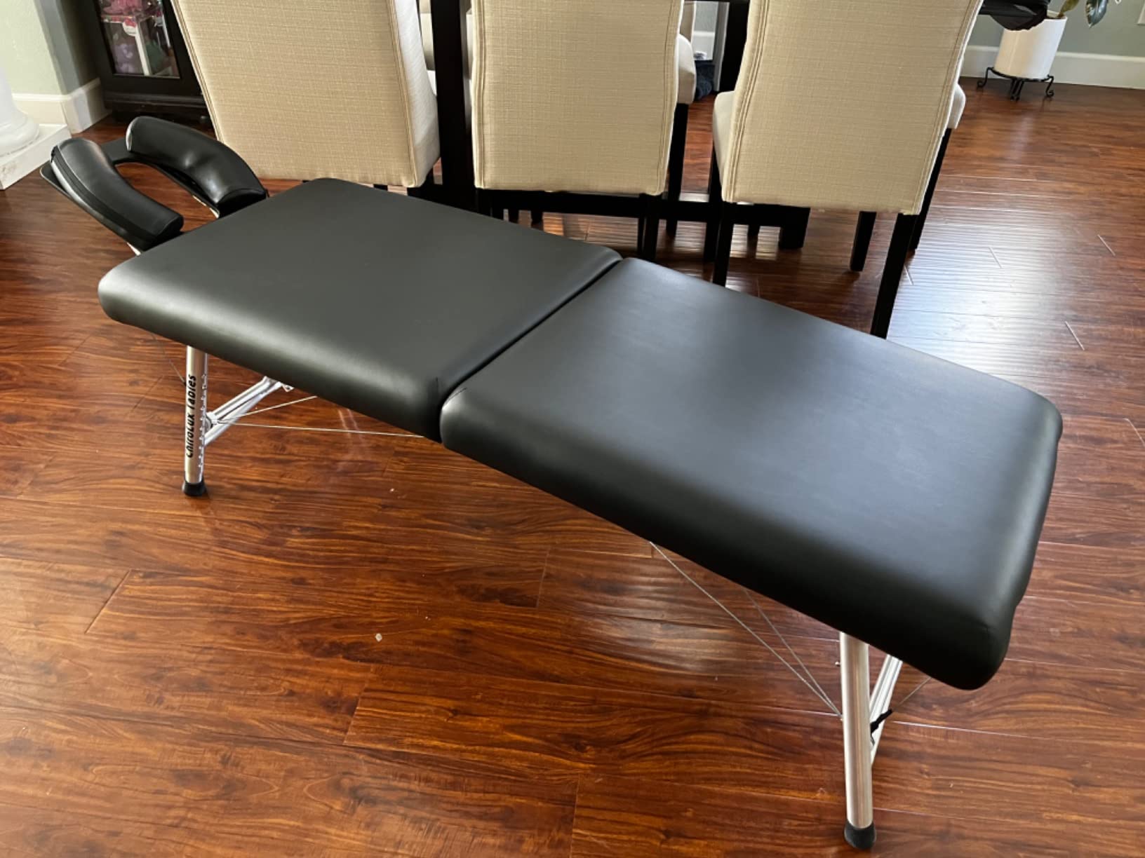 Classic Chiropractic Table | Professional-Grade Stability Table | Perfect for Sport Chiropractor | Lightweight and Simple Setup | MagLock Technology | Trusted by Olympics customer photo 2