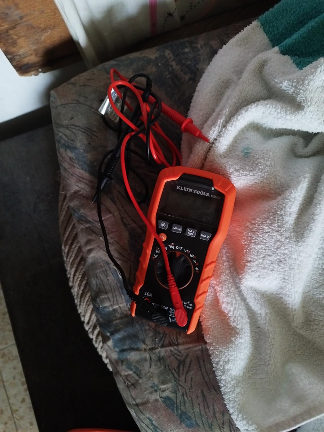 Klein Tools MM420 Digital Multimeter, Auto-Ranging TRMS Multimeter, 600V AC/DC Voltage, 10A AC/DC Current, 50 MOhms Resistance customer photo 2