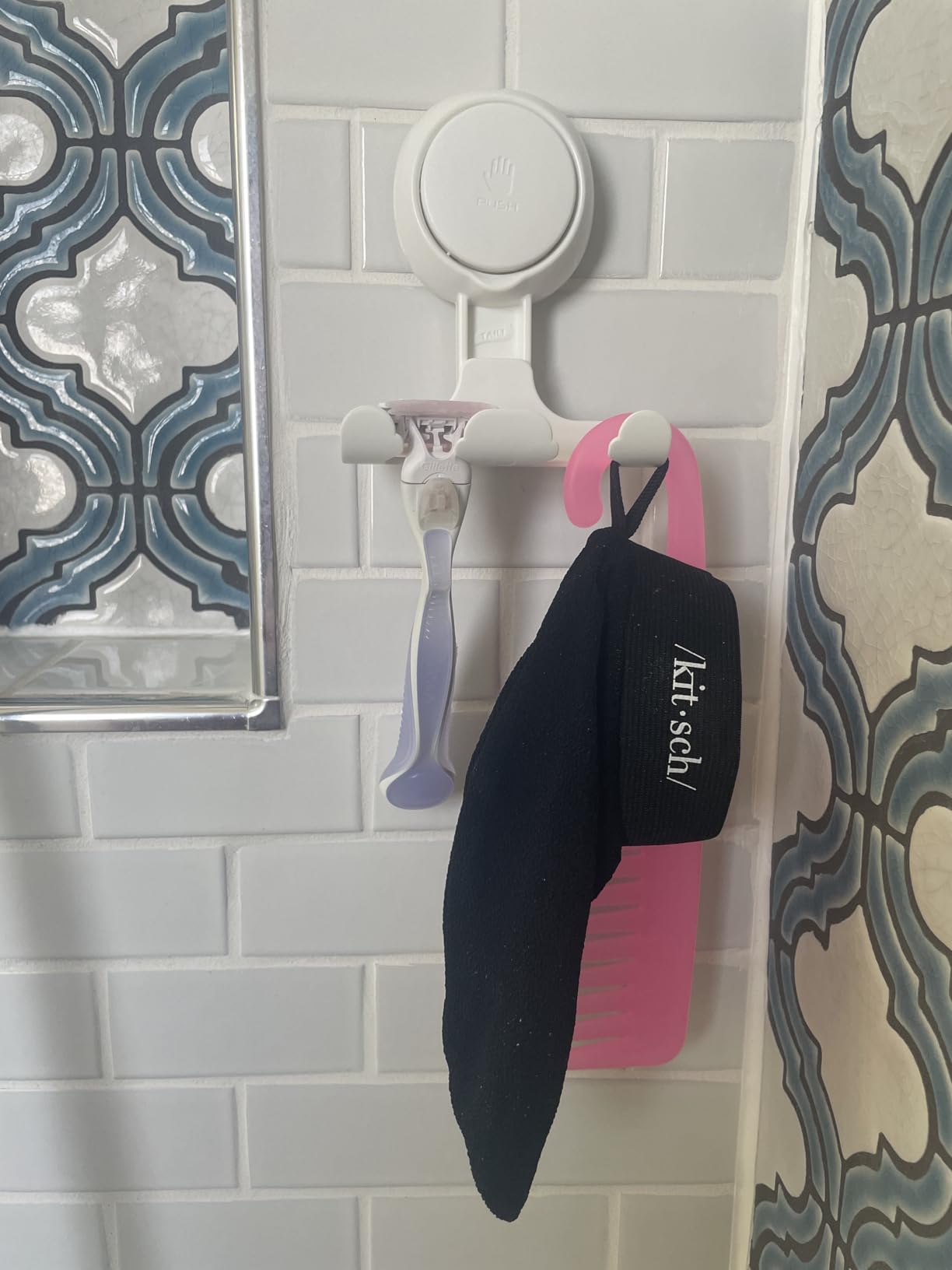 TAILI No Drill Powerful Suction Cup Razor Holder for Shower 2 Pack, White | Waterproof, Towel, Loofah, Shaver Holder for Shower Wall, Powerful Suction Cup Hooks for Bathroom, Easy to Install and Reuse customer photo 1
