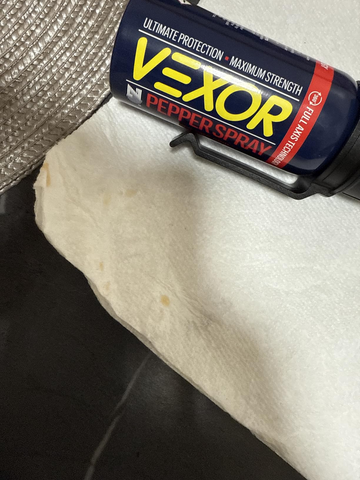 Zarc Vexor Pepper Spray with Belt Clip, 360° Full Axis Technology, Flip Top Safety, 20-Foot Range, 1.8 fl oz customer photo 2