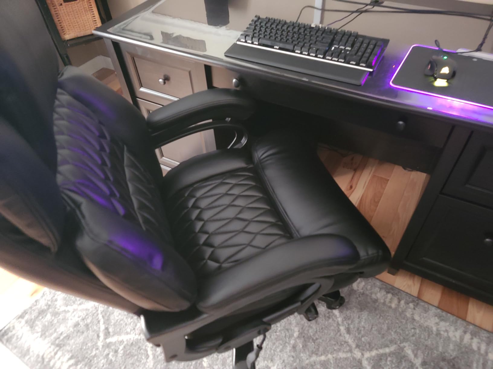 Big and Tall 400lbs Office Chair - Adjustable Lumbar Support Quiet Rubber Wheels Heavy Duty Metal Base, High Back Large Executive Computer Desk, Thick Padded Ergonomic Design for Back Pain (Black) customer photo 2