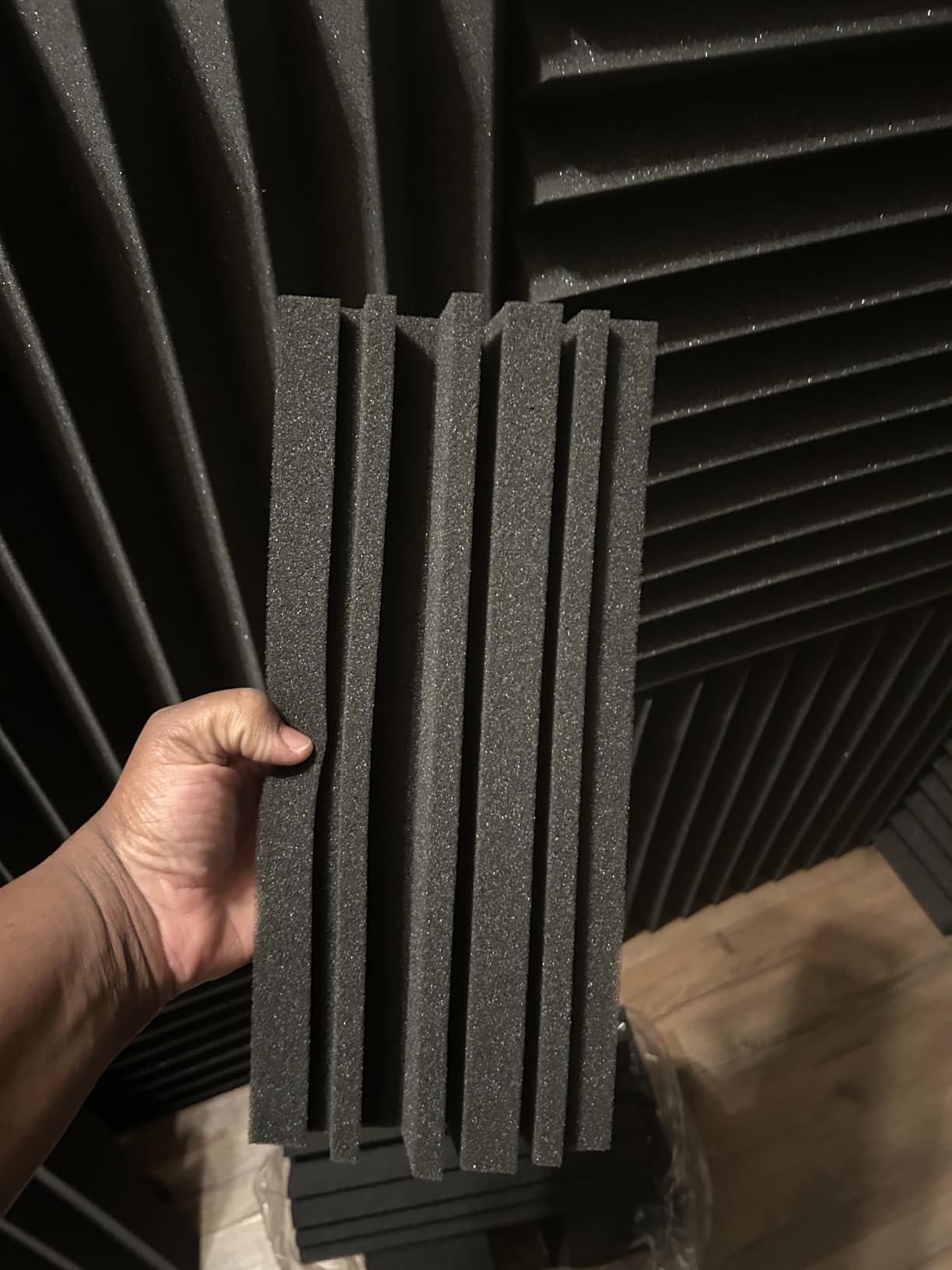 TroyStudio Bass Traps - 12 Pcs 4 X 4 X 12 Inches Dense Thick Studio Bass Foam Corner, Acoustic Treatment Panel Absorbing Echo Reverb, Low Frequency Sound Absorber for Music Room Home Recording Studio customer photo 1