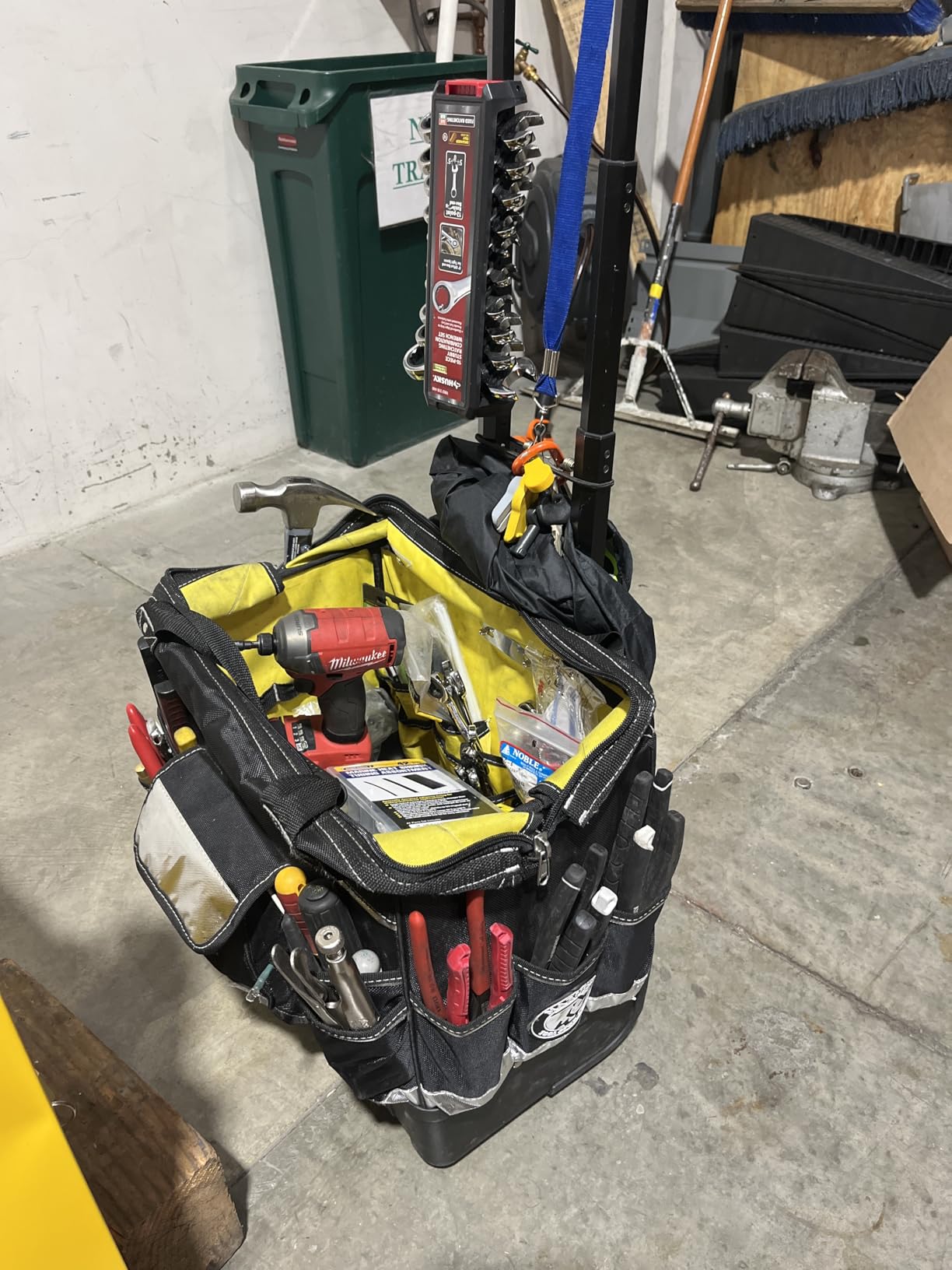 MARUTAI 18in Rolling Tool Bag with Wheels, 29 Pocket Organizer for Jobsites | 4.7in wheels, DIY pull rods and wheels, 1680D fabric, 200 lb capacity, Rain cover with reflective strips customer photo 1
