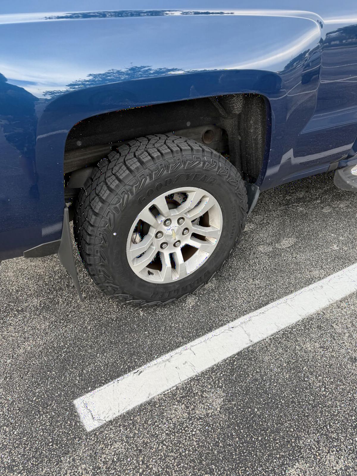 Goodyear Wrangler Territory 275/70R18 115Q C Light Truck Mud Terrain All Season Traction Tire customer photo 1