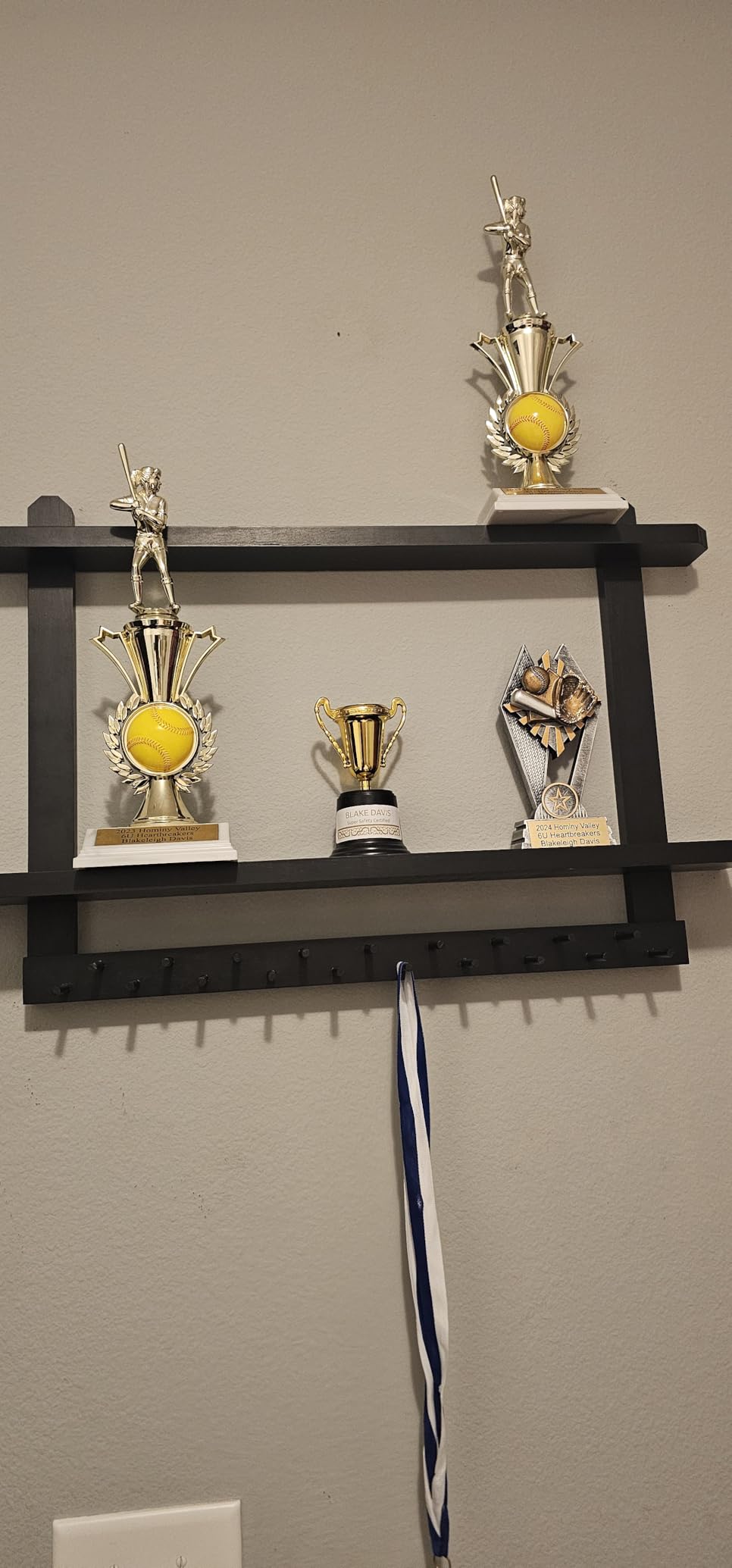 LAVIEVERT Wooden Medal Hanger & Trophy Shelf, Wall-Mounted Race Display with 2 Tier Storage Shelf and 19 Hanging Bars customer photo 1