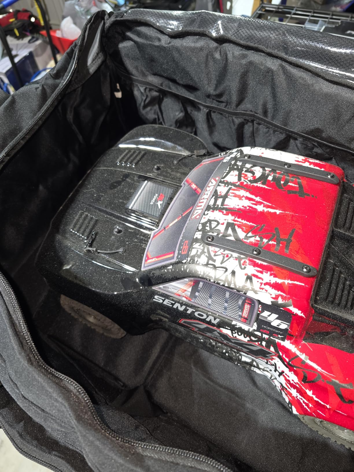 GOBUROS RC Car Bag for 1/8 and 1/10 Car, RC Carry Case (Patent Design) | Compatible with Traxxas 1/8 Car, Multi-Pockets to Store Tools and Accessories, Adjustable Shoulder Strap for Easy Carrying customer photo 1