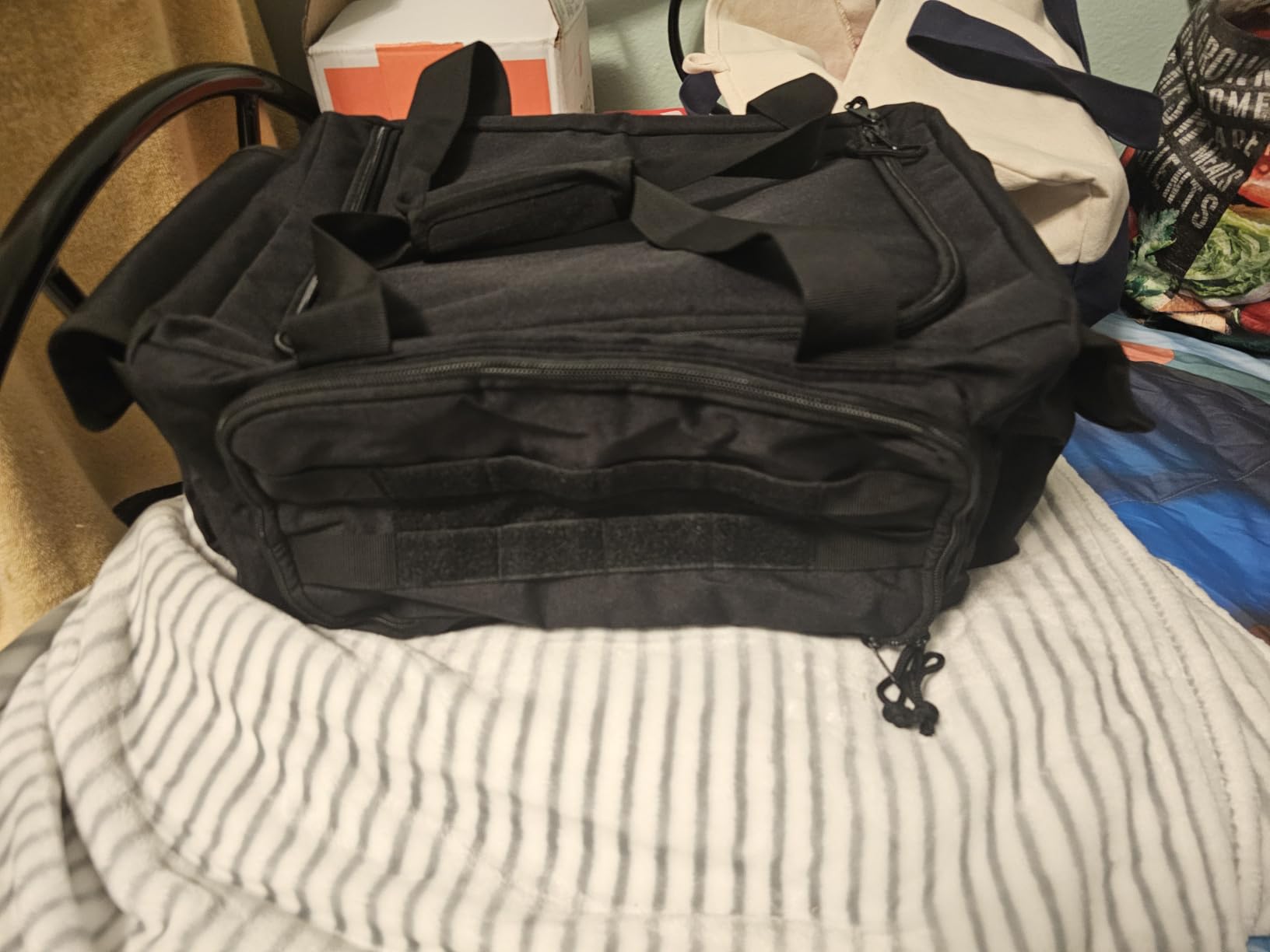 GOBUROS RC Storage Bag for 1/14, 1/16 and 1/18 Car, RC Car Carrying Bag | RC Carry Case with Tool Pockets for Easy Storage and Transport (Patent Design) customer photo 2