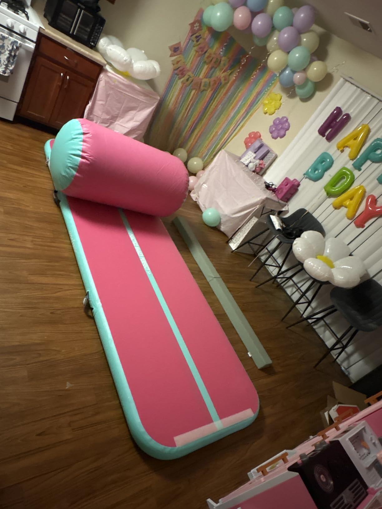 VOFiTNY Inflatable Gymnastics Air mat Tumbling Track with Air Barrel Octagon Mat with Pump for Home/Gym customer photo 1