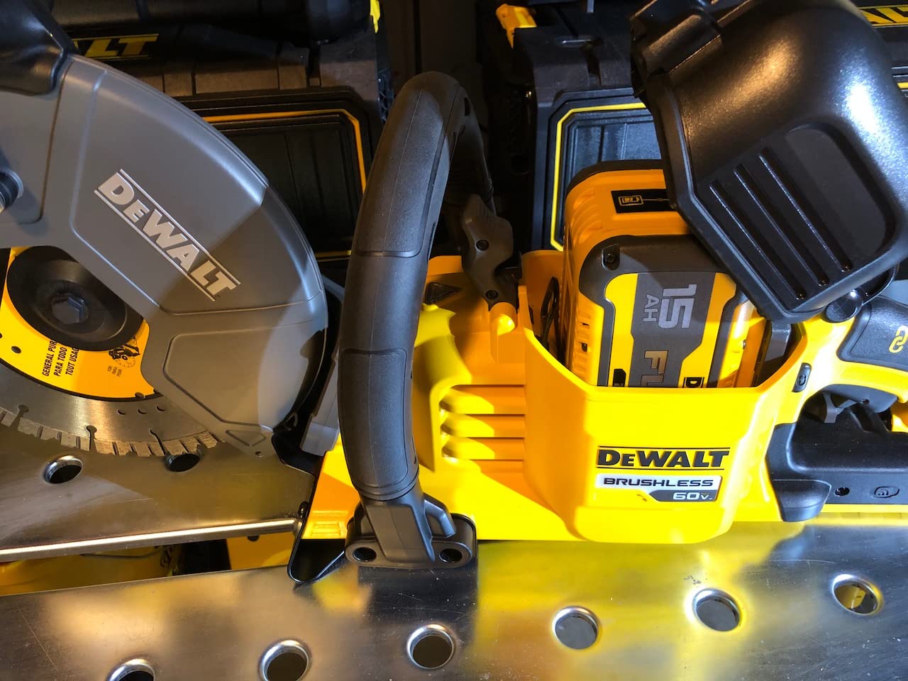 60V 9 IN. CORDLESS CUT OFF SAW BARE customer photo 1