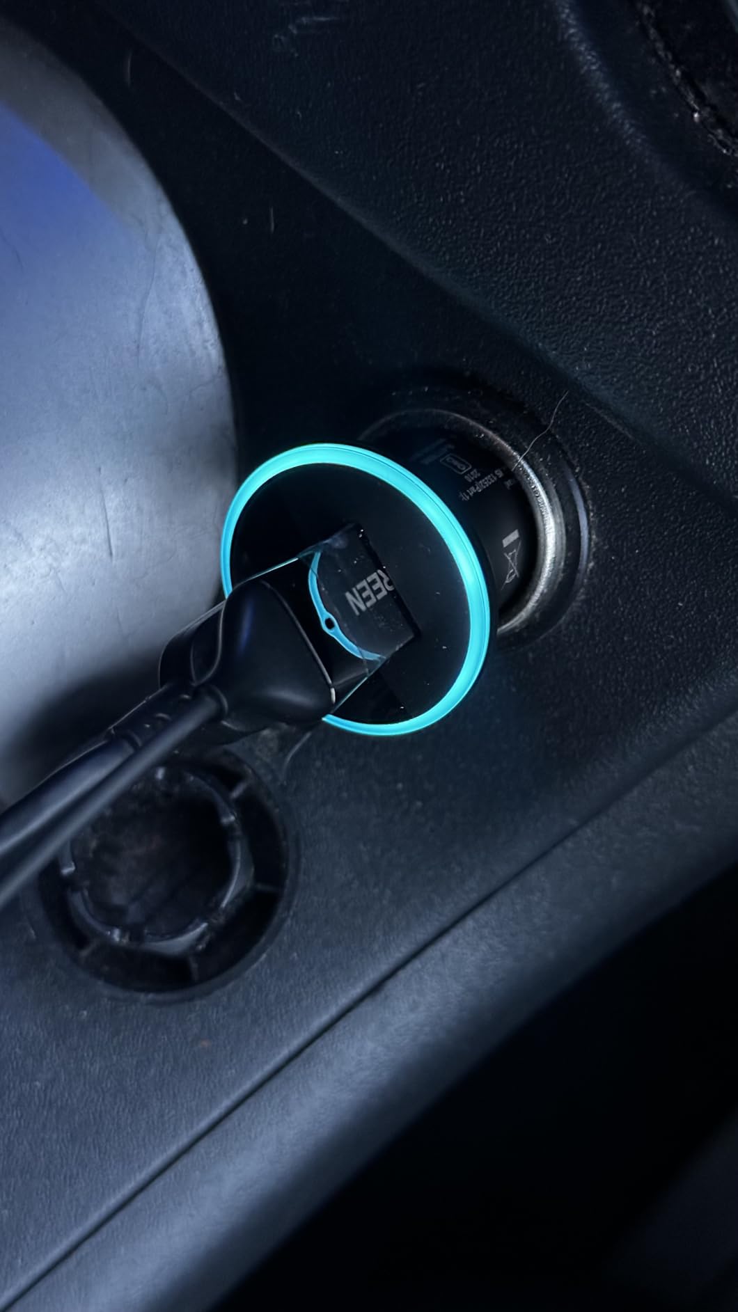 Anker 323 52.5W USB C Car Charger with 30W PowerIQ 3.0 Fast Charging | Cigarette Lighter Adapter, for iPhone 17 / 16 / 15 / 14 / 13 / 12 Series, Galaxy S25 / S24, Pixel customer photo 2