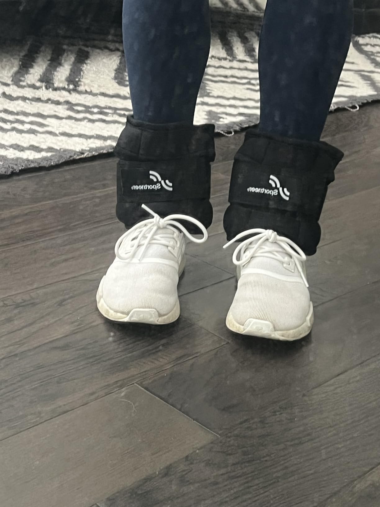 Sportneer Adjustable Ankle Weights, 2-10 lb per Pair, Removable Weights | Soft neoprene for women and men. Adjusts from 1-5 lb each for walking, running, Pilates, home workouts, physical therapy. customer photo 2