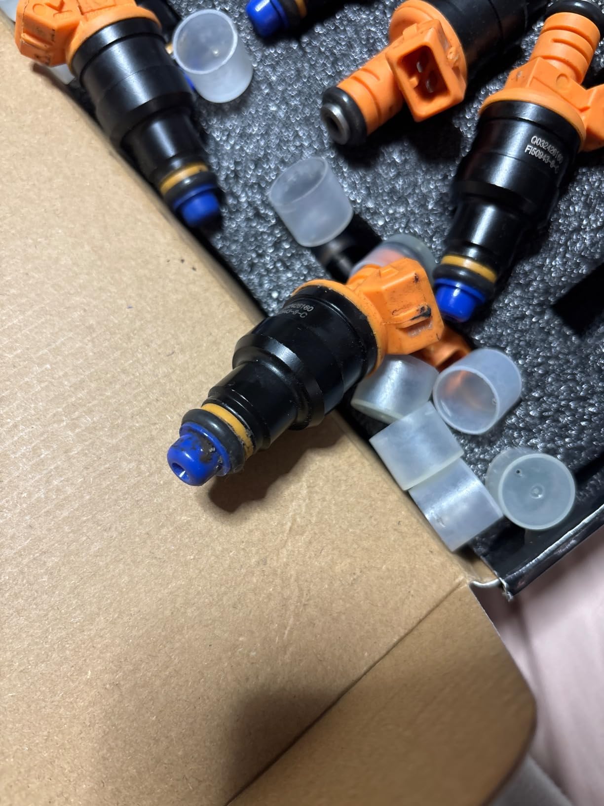 A-Premium Set of 8 Fuel Injector - Compatible with Ford, Mercury, Lincoln customer photo 2