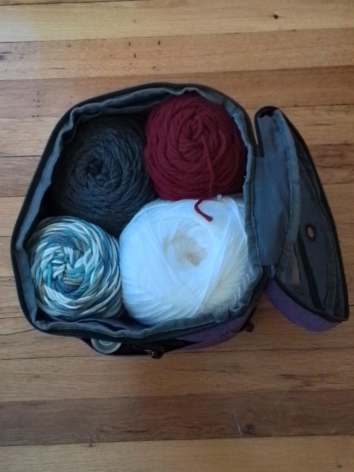 MYBAGZING Expandable Crochet Bag Organizer w/Yarn Grommets& Zipper Closure | Large yarn storage bag for crocheting&knitting w/compartment for yarn Skeins, Hooks, Needles,Accessories,Gift for Crafters customer photo 2