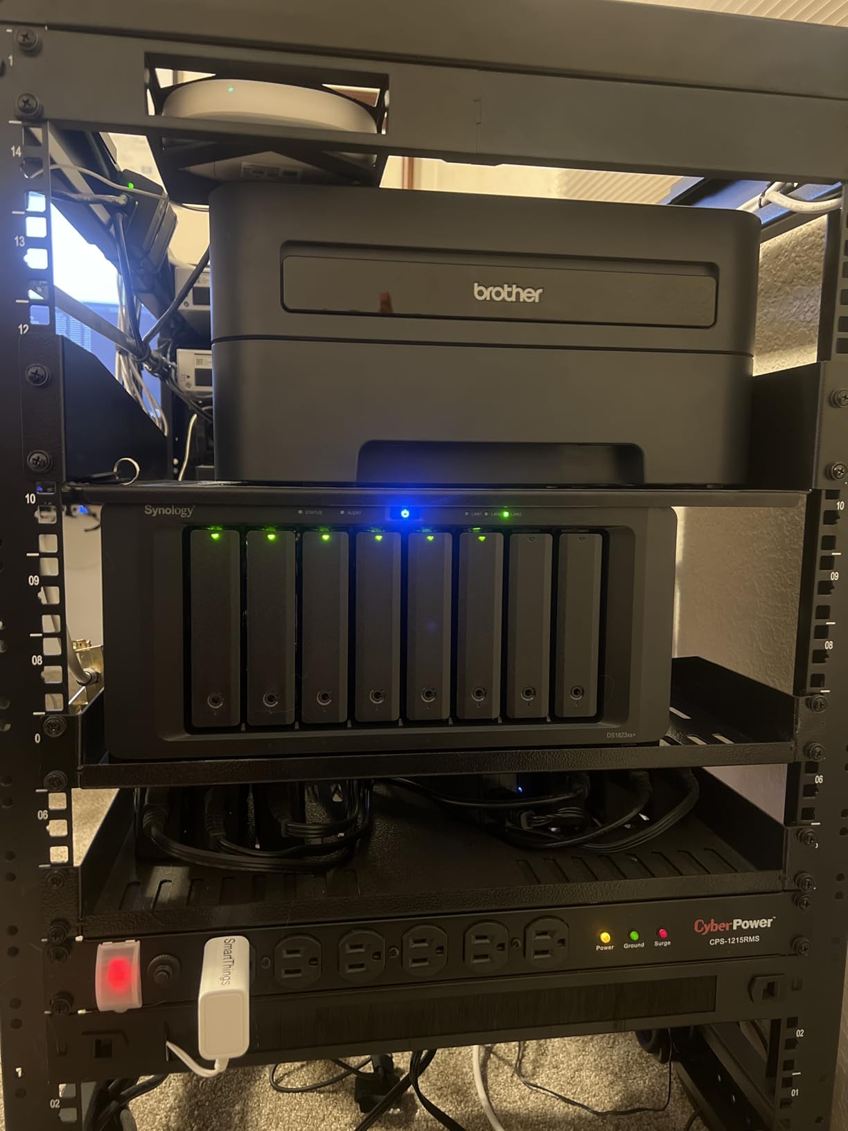 Synology 8-Bay DiskStation DS1823xs+ (Diskless) customer photo 1