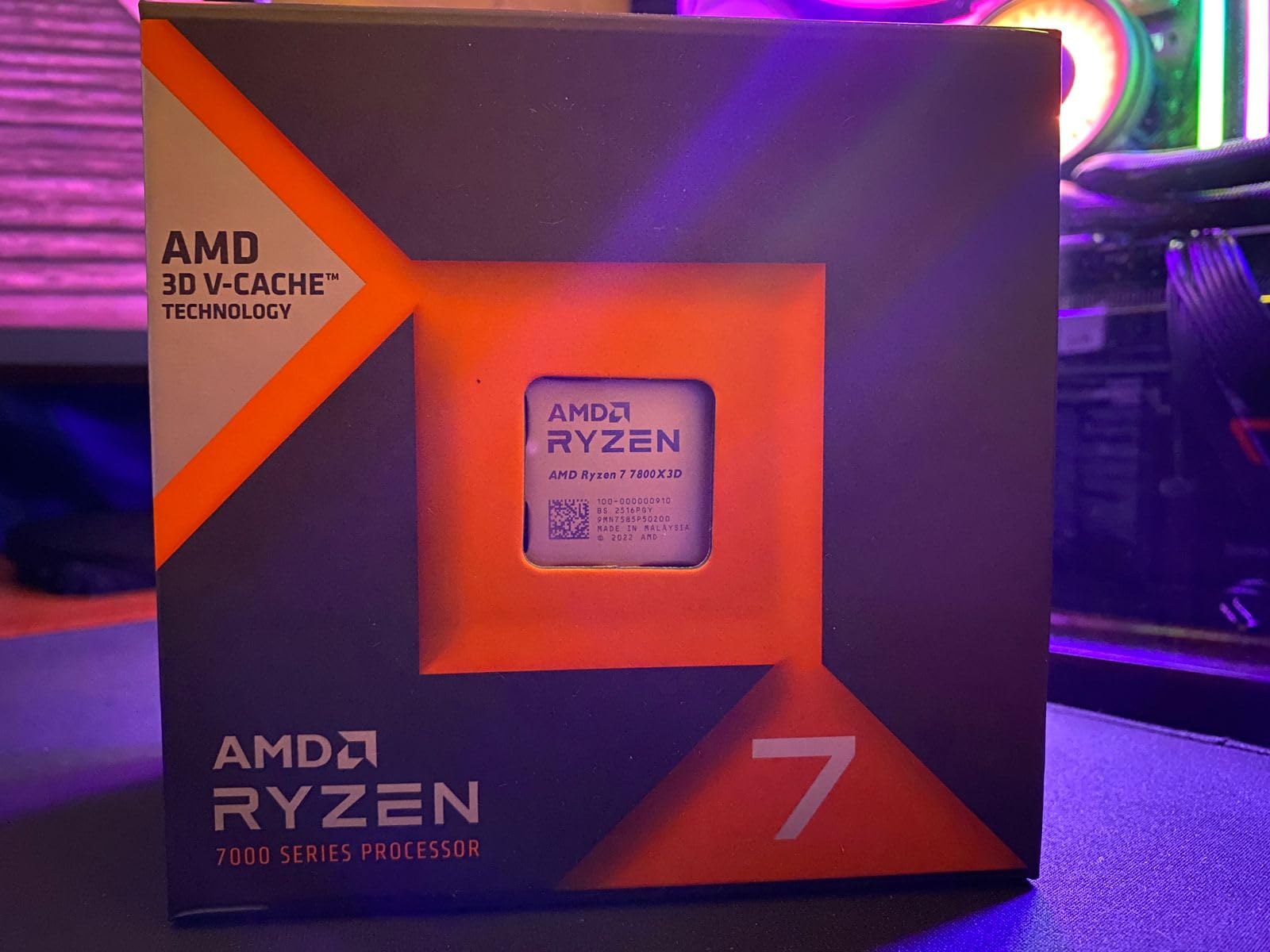 AMD Ryzen 7 7800X3D 8-Core, 16-Thread Desktop Processor customer photo 2