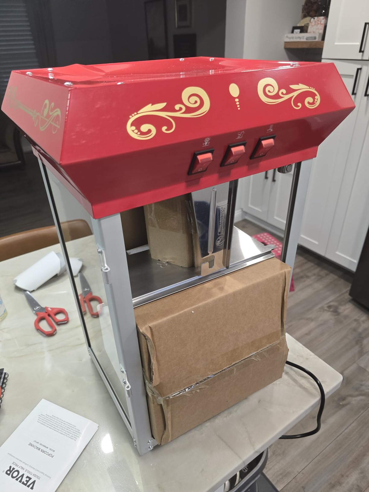 VEVOR Commercial Popcorn Machine, 8 Oz Kettle, 850W Countertop Popcorn Maker for 48 Cups per Batch, Theater Style Popper with 3-Switch Control customer photo 1
