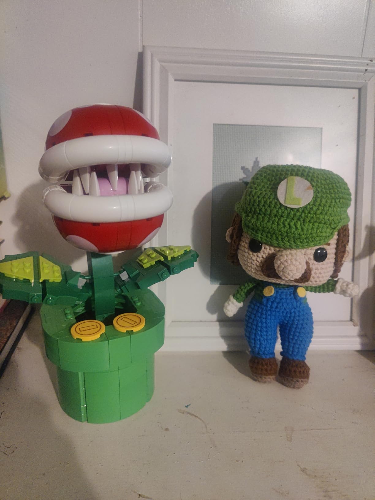 LEGO Super Mario Piranha Plant Building Sets for Adults - Mario Collectible for Men & Women, Ages 18+ Years - Gift for Birthdays - Bedroom, Home Office, or Book Shelf Decor - 71426 customer photo 2