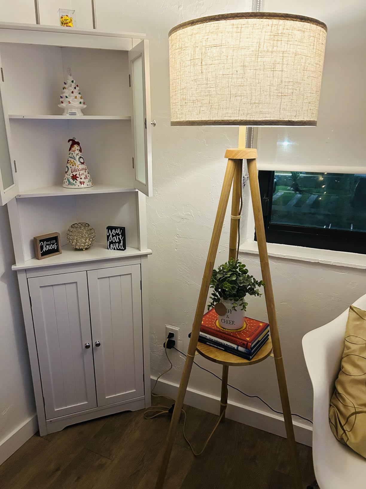 OUTON Wood Tripod Floor Lamp with Shelves, Mid Century Floor Lamp with Remote Control,4 Color Temperature, LED Modern Dimmable Standing Lamp with Beige Linen Shade for Living Room, Bedroom, Office customer photo 2
