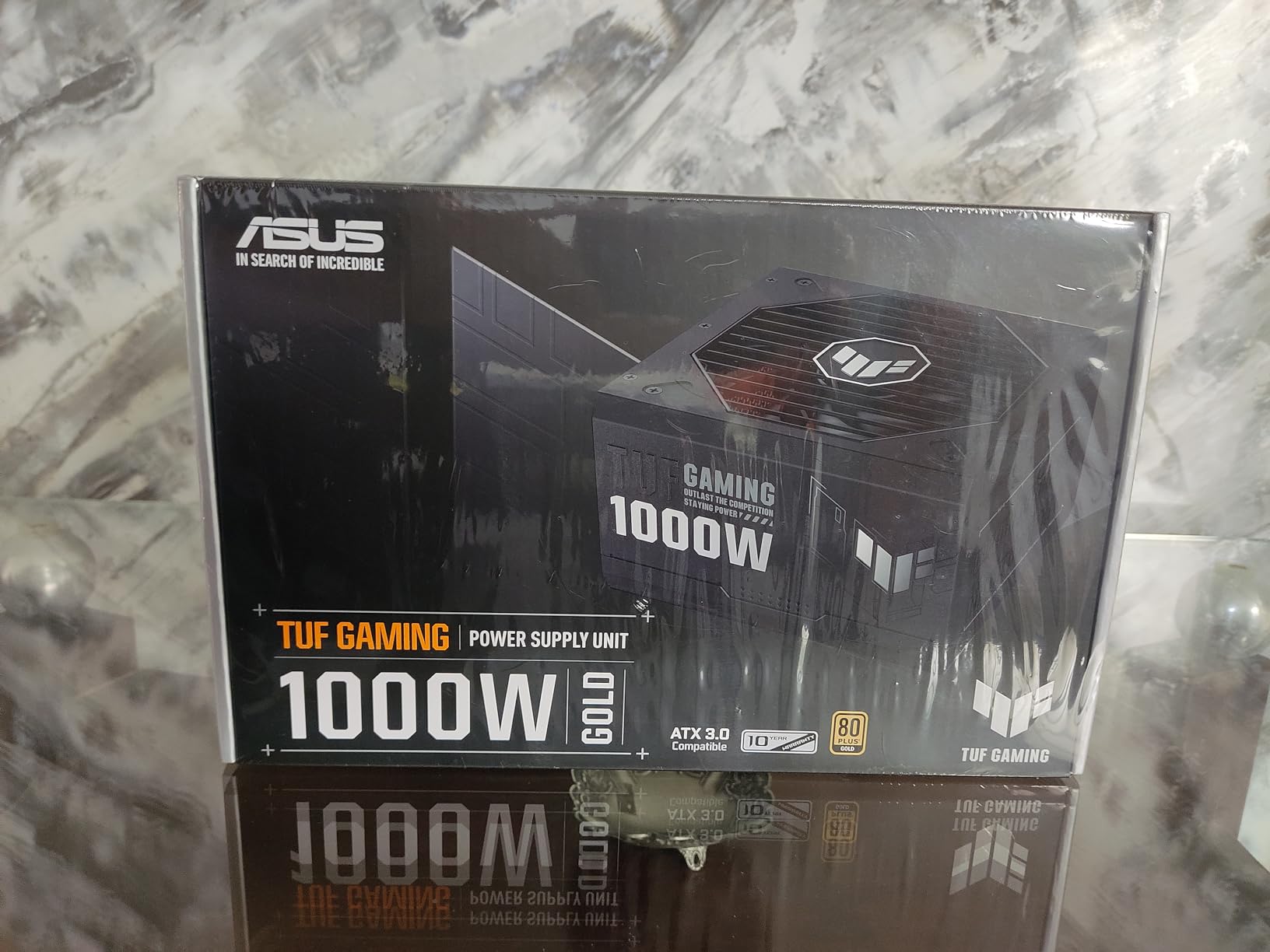 ASUS TUF Gaming 1000W Gold Power Supply customer photo 2