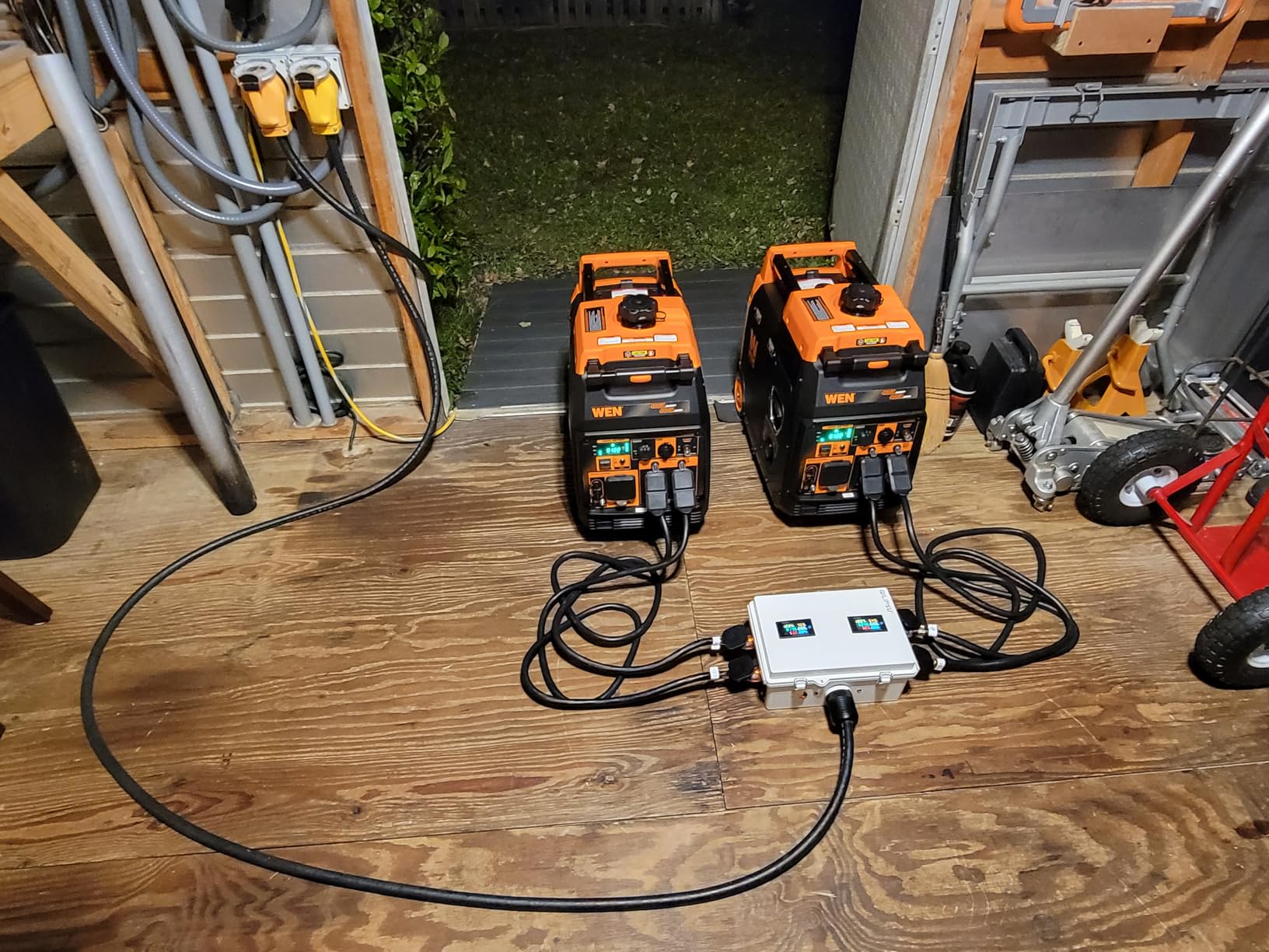 WEN Quiet and Lightweight 4800-Watt RV-Ready Portable Inverter Generator with Fuel Shut Off (56477i) customer photo 1