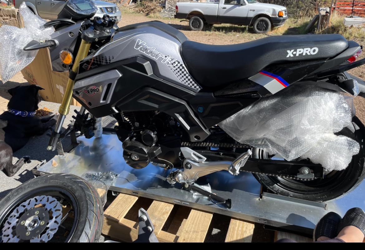 X-PRO Vader 150 Street Motorcycle with 5-Speed Manual Transmission, Electric/Kick Start! 12