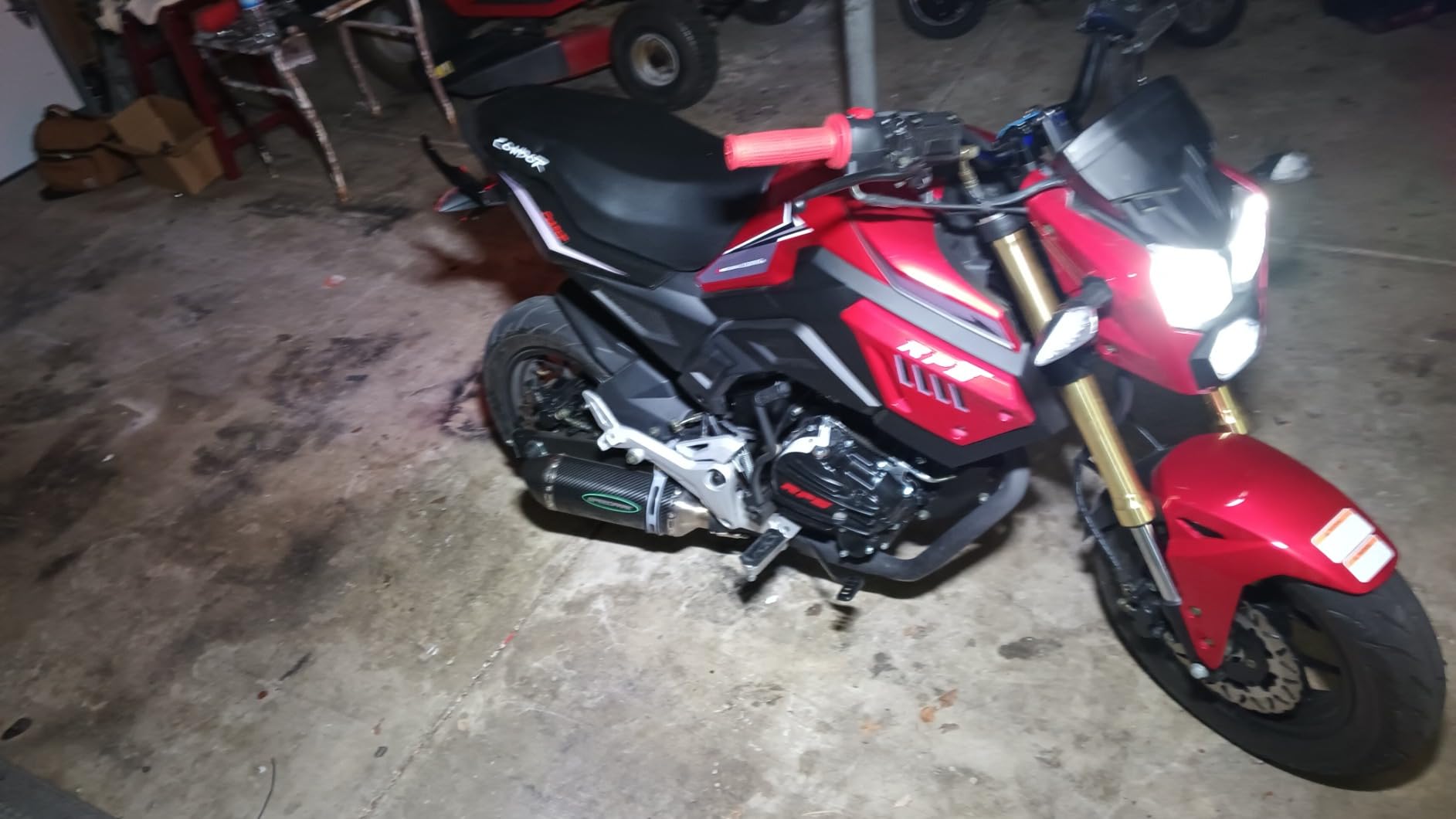 X-PRO Vader 150 Street Motorcycle with 5-Speed Manual Transmission, Electric/Kick Start! 12