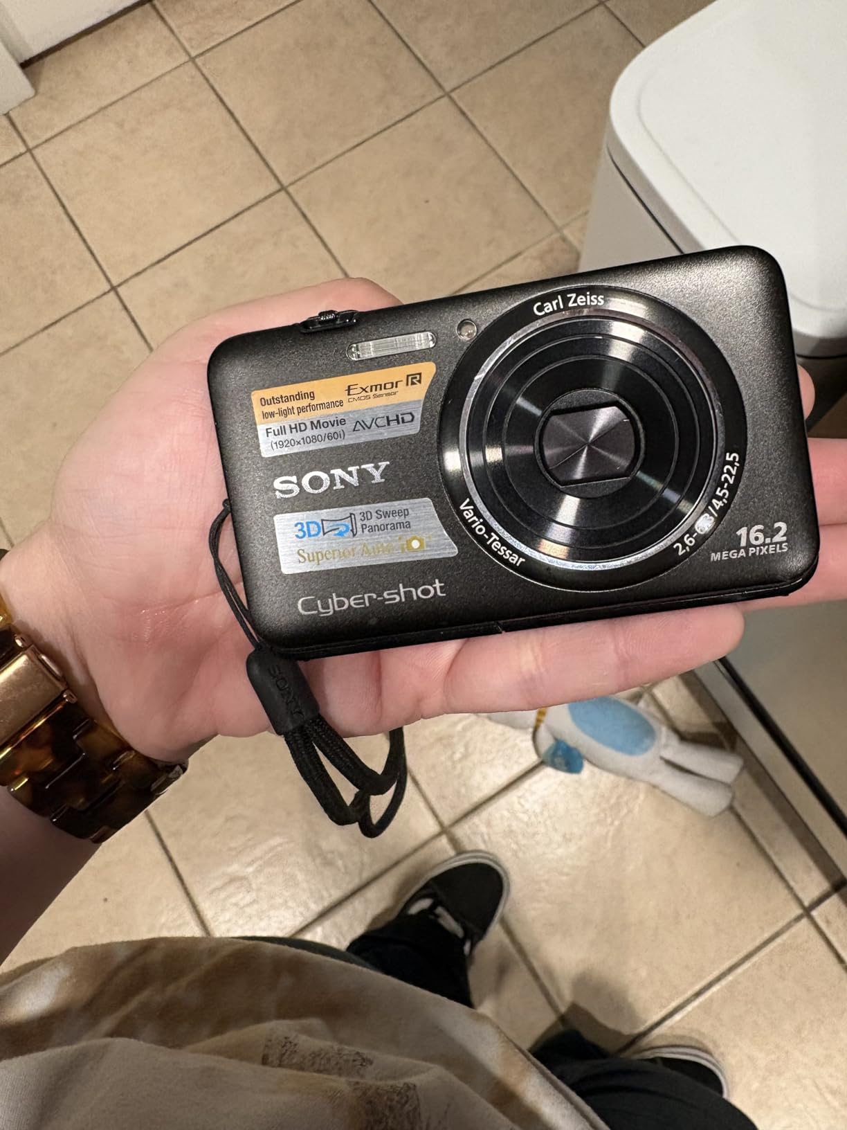 Sony ZV-1 II Premium Compact Digital Camera, 4K Video - White customer photo 2