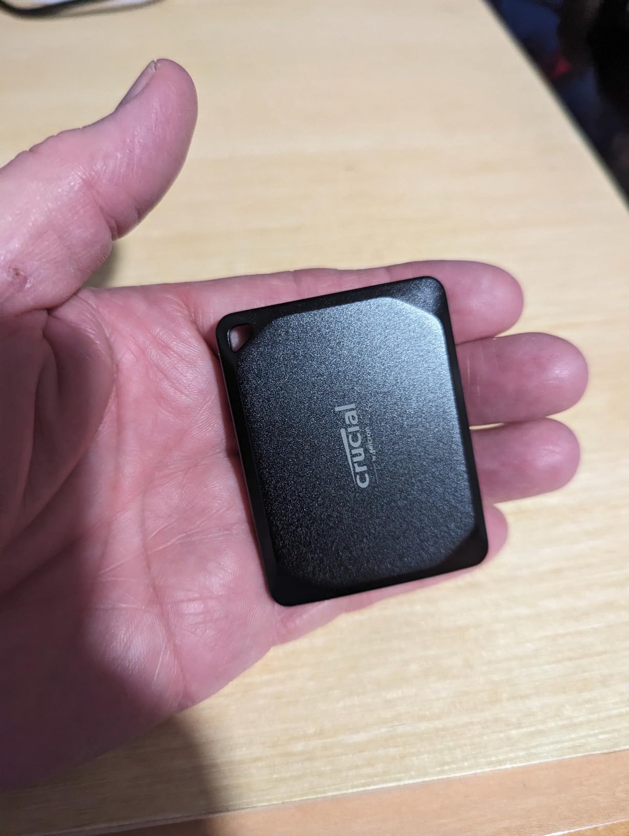 Crucial X10 Pro 1TB Portable SSD, Up to 2100MB/s Read, 2000MB/s Write, 3.2 USB-C, External Solid State Drive, Durable Storage for PC & Mac, for Professional Creators, Black - CT1000X10PROSSD902 customer photo 1