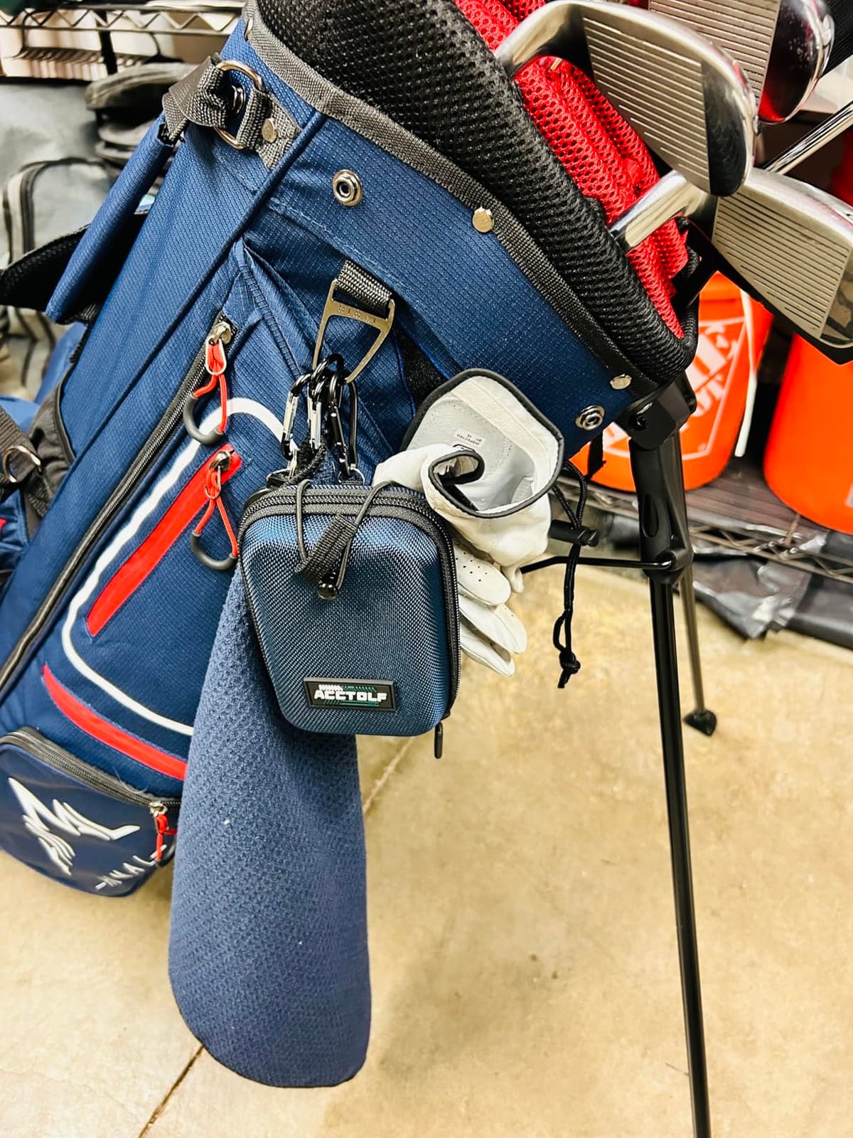 GoHimal 14-Way Lightweight Golf Stand Bag with Multiple Pockets | Golf Bags for Men with Auto-Stand, Smart Storage with 10 Pockets, Ergonomic Padded Straps, Cooler Pocket, Rain Hood customer photo 1