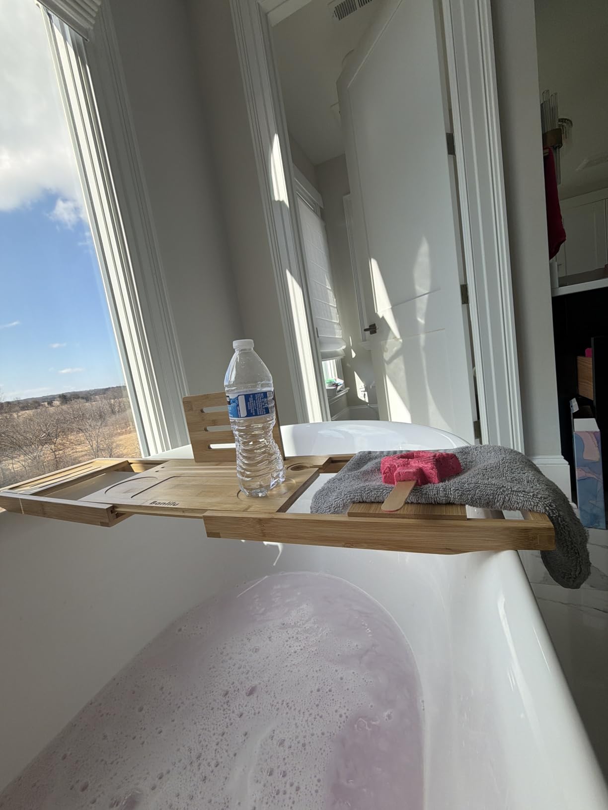 Premium Bamboo Bathtub Tray Caddy - Bath Tub Tray Table for Bathtub - Bath Caddy Tray for Bathtub, Expandable Size, Fits Most Bath Tubs customer photo 1