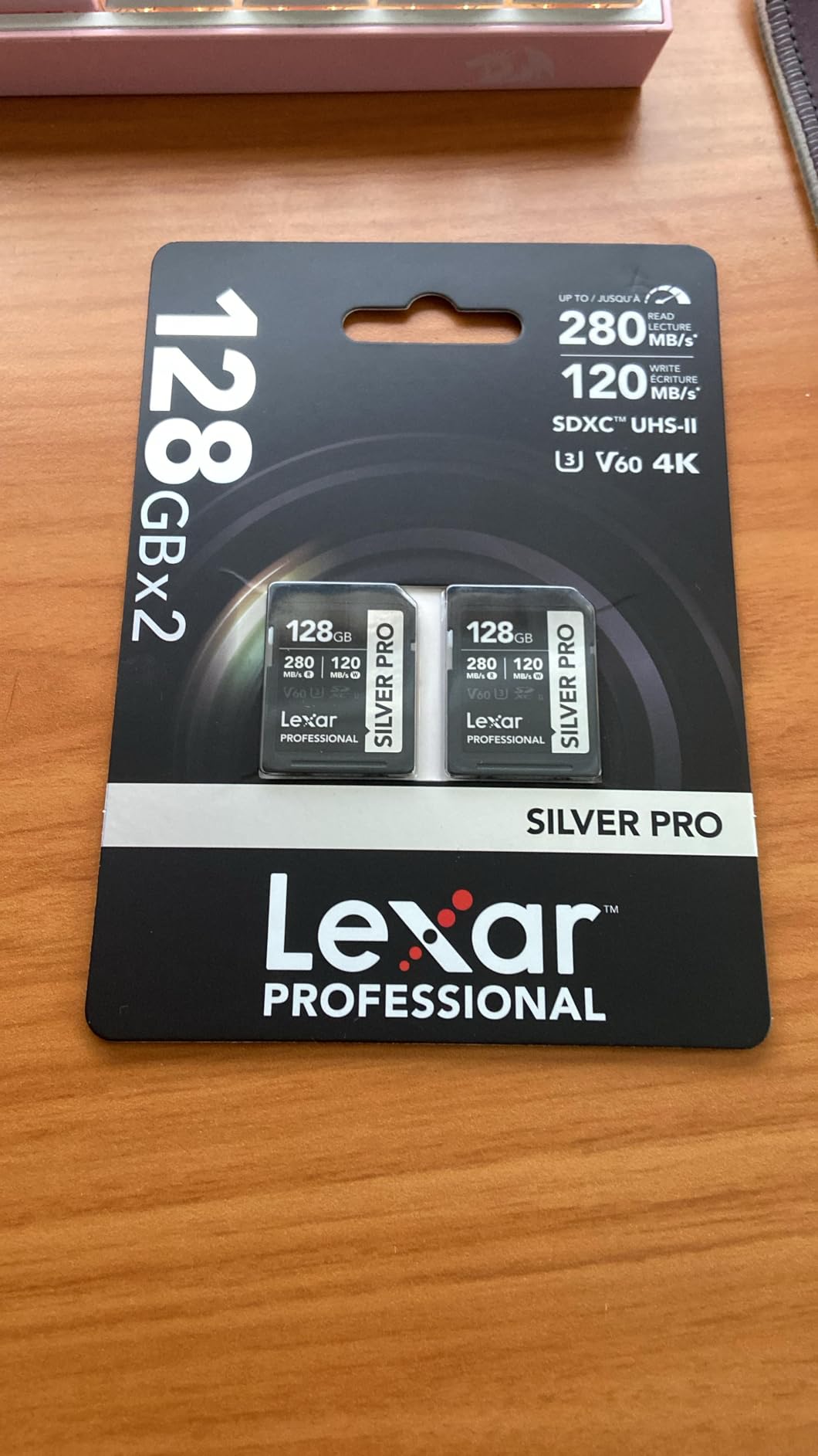 Lexar 256GB Silver PRO SD Memory Card, 280MB/s Read, 4K, V60, U3, UHS-II | Compatible w/ Canon, Sony, Nikon, Ideal for Professional Photographer, Videographer, Enthusiast, LSDSIPR256G-BNNNU customer photo 2