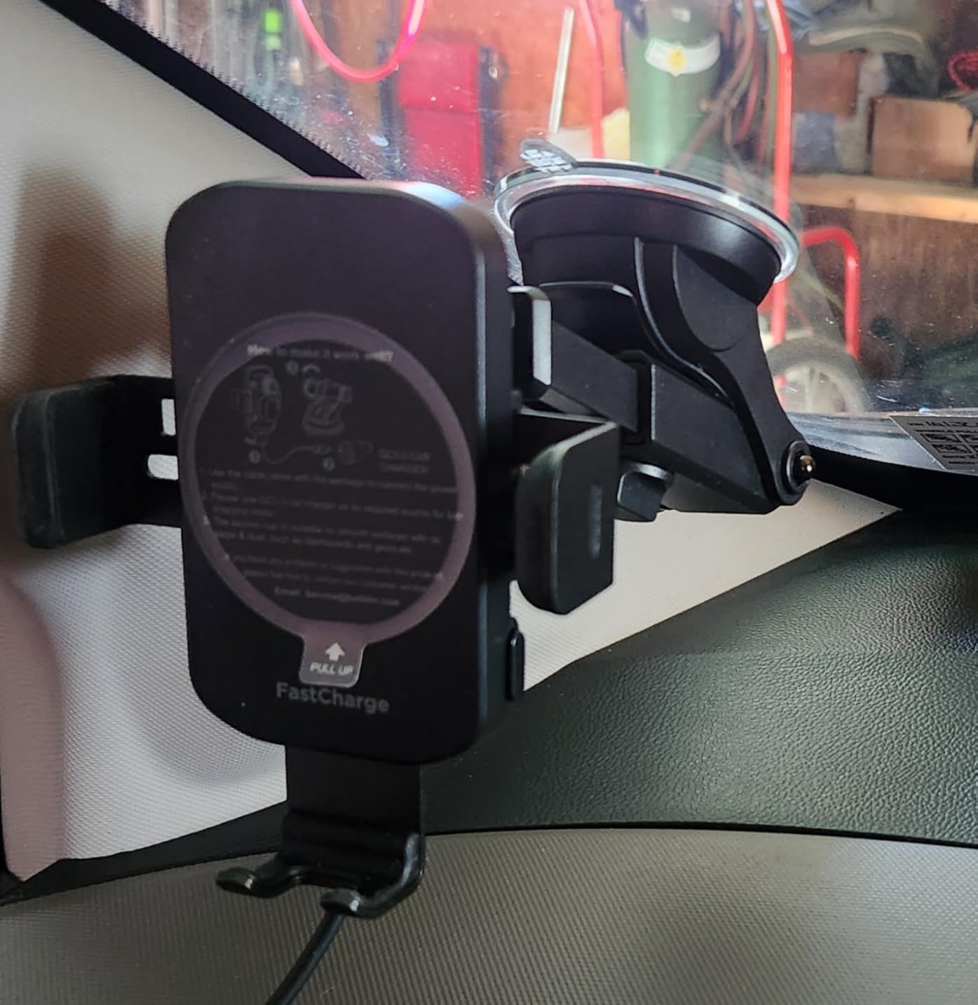BothLin 3-in-1 Wireless Car Charger Mount, 15W Fast Charging Auto-Clamping Phone Holder for iPhone 17 16 15 14, Samsung Galaxy S24 S23, Dashboard, Vent & Windshield Car Mount(Black) customer photo 1