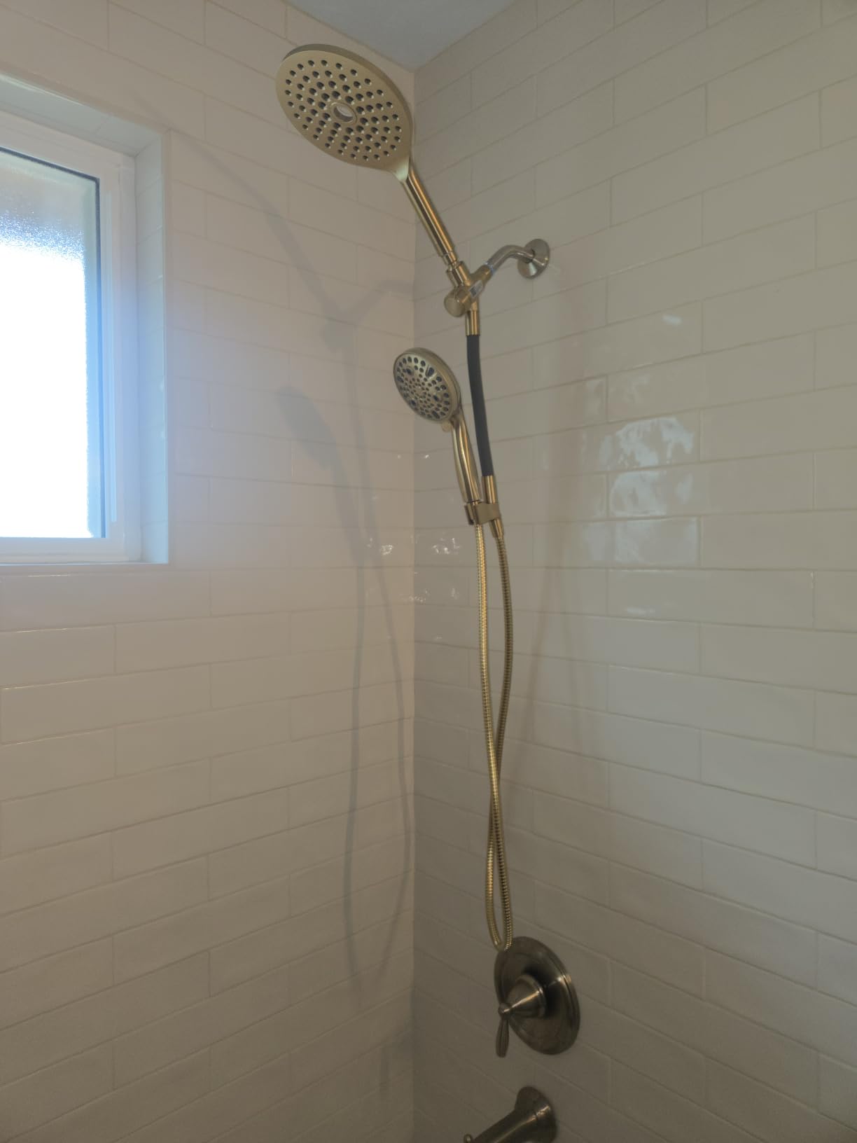 MakeFit Dual Handheld Shower Head Combo, 2-in-1 Rain Shower Heads System 8 Inch Rainfall Shower Head and 10 Modes High Pressure Hand Held Showerhead with Built-in Power Wash customer photo 1
