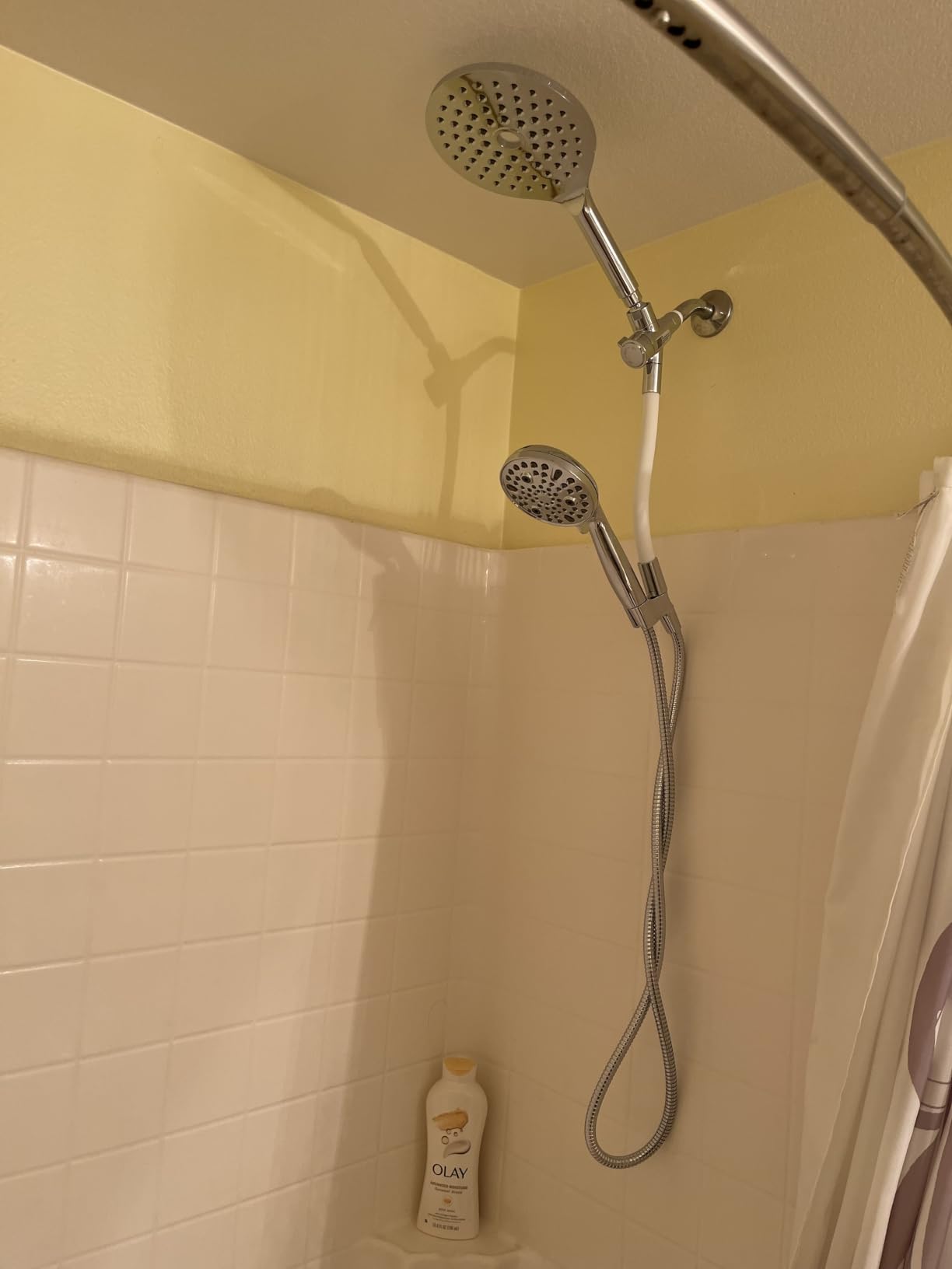 MakeFit Dual Handheld Shower Head Combo, 2-in-1 Rain Shower Heads System 8 Inch Rainfall Shower Head and 10 Modes High Pressure Hand Held Showerhead with Built-in Power Wash customer photo 2